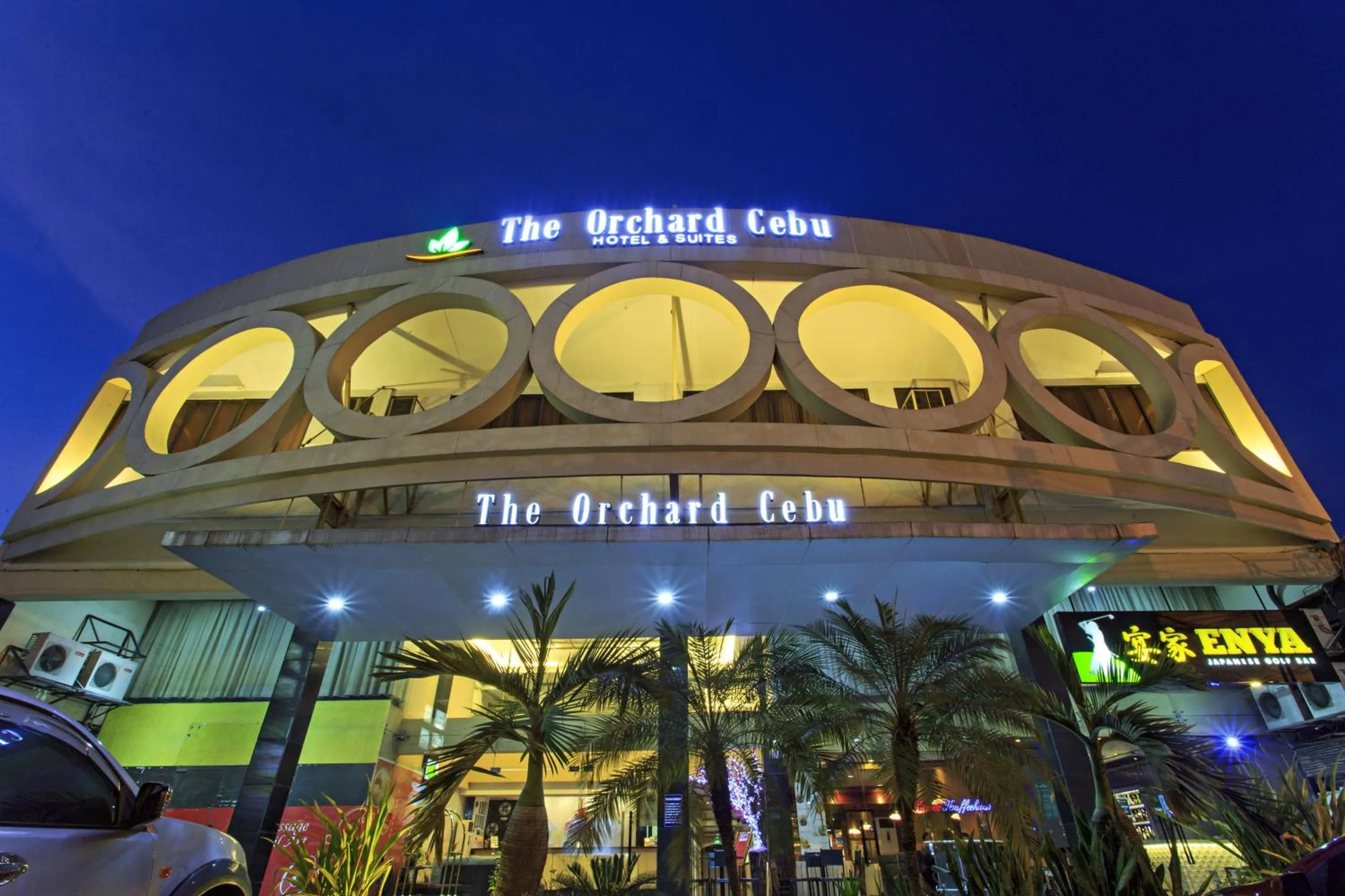 Facade/entrance in The Orchard Cebu Hotel & Suites powered by Cocotel