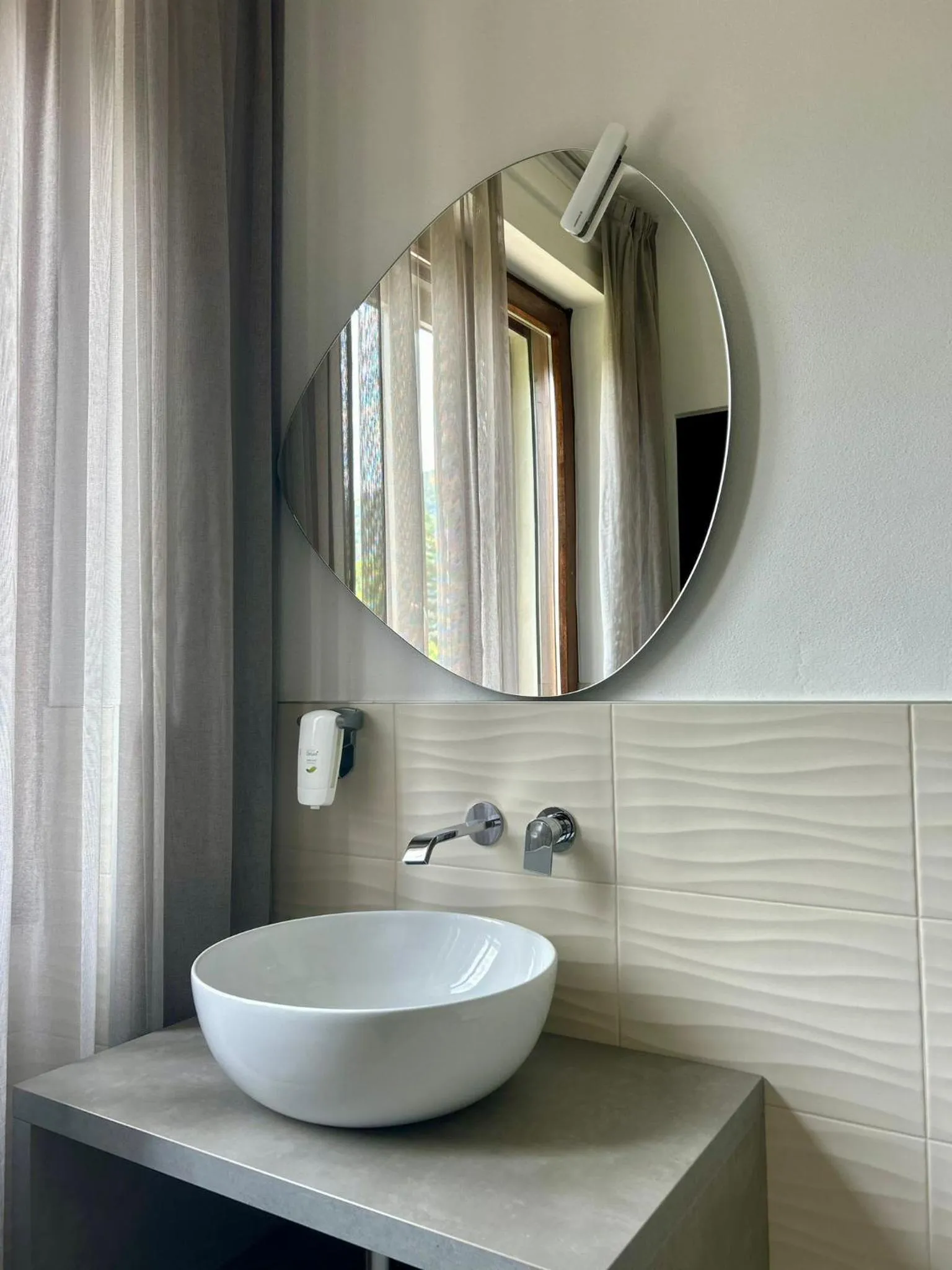 Bathroom in Hotel Maloia