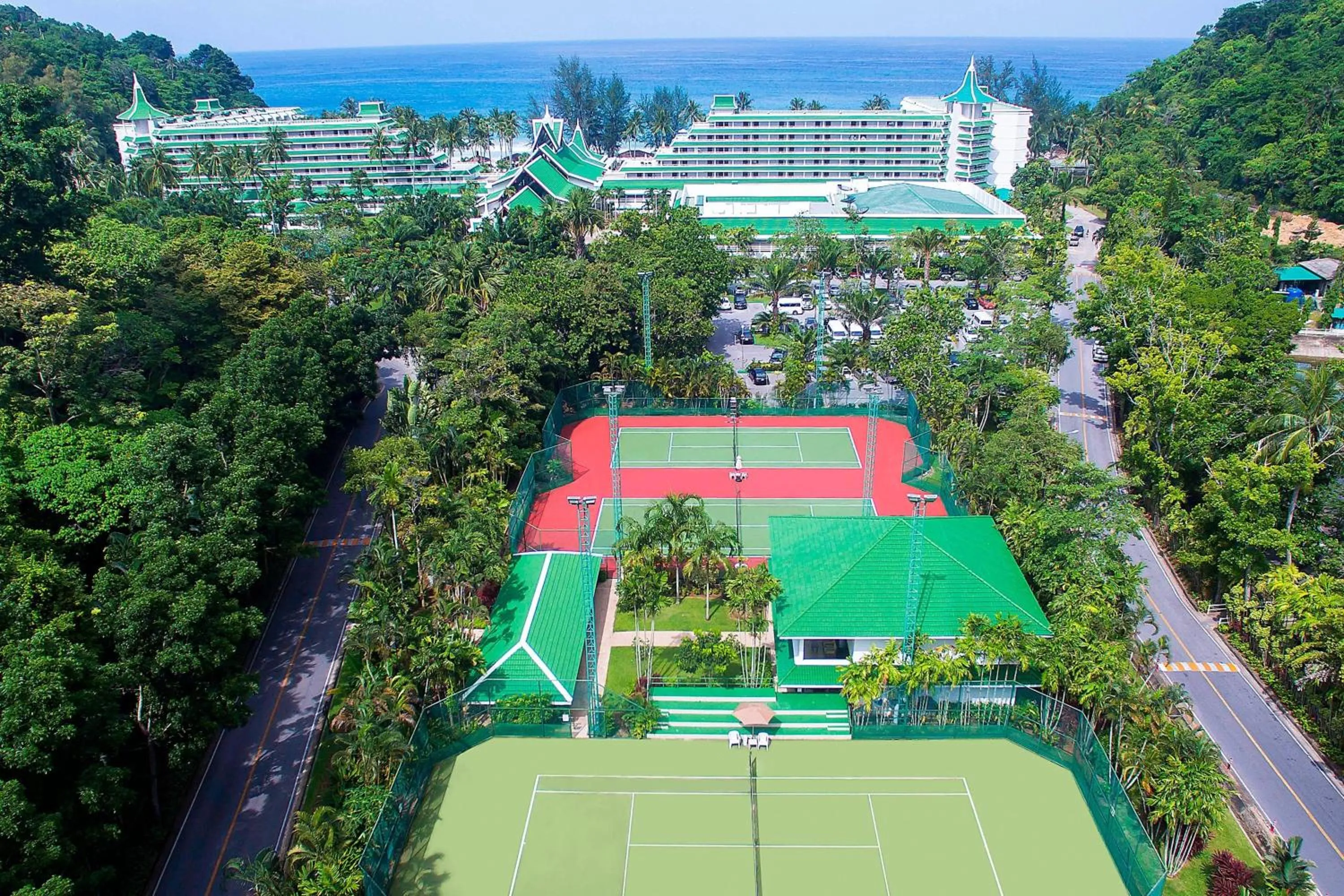 Tennis court in Le Meridien Phuket Beach Resort