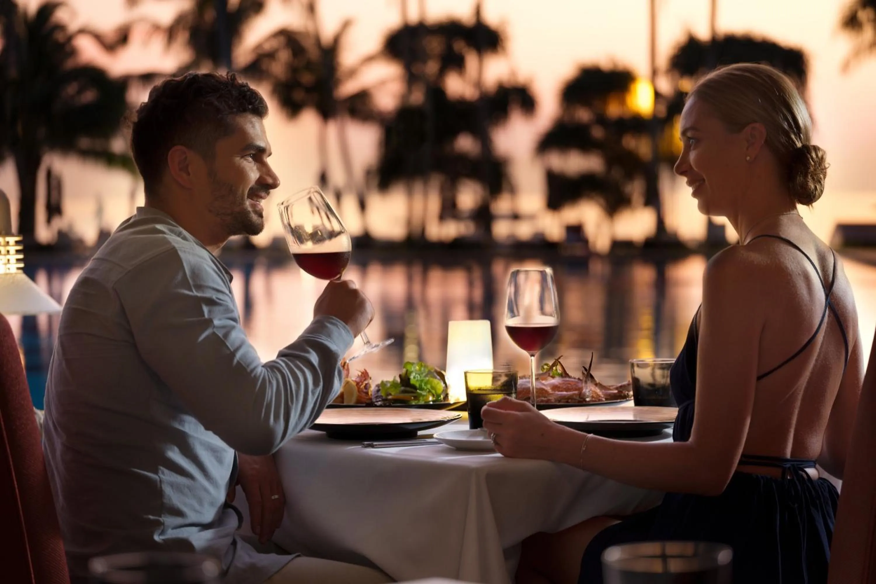 Swimming pool in Le Meridien Phuket Beach Resort