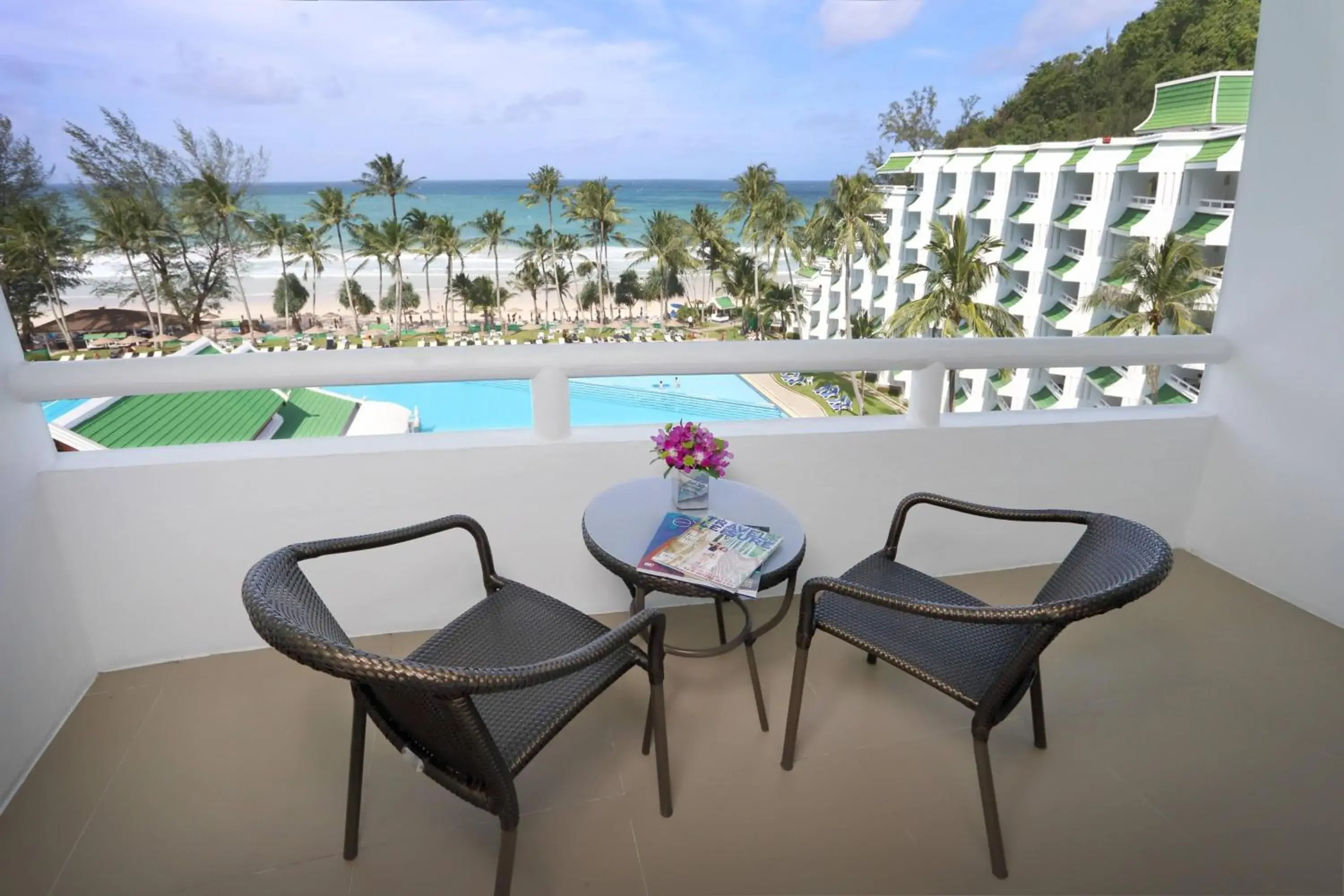 Deluxe Ocean View, Guest room, 2 Twin/Single Bed(s), Balcony in Le Meridien Phuket Beach Resort Deluxe Ocean View, Guest room, 2 Twin/Single Bed(s), Balcony in Le Meridien Phuket Beach Resort