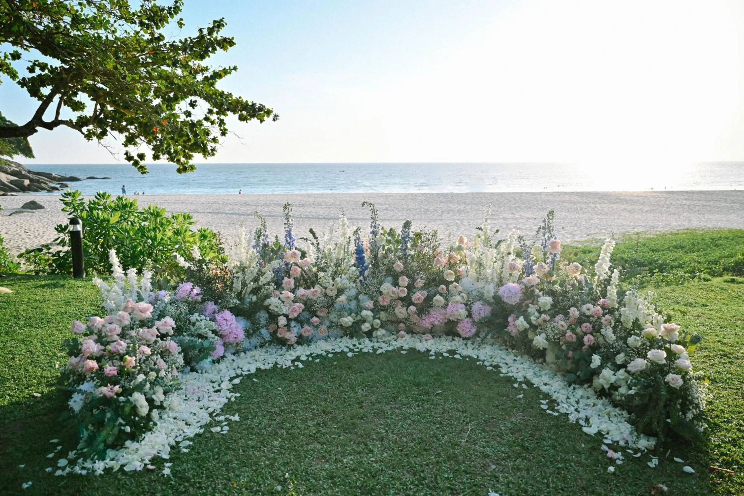 Banquet/Function facilities in Le Meridien Phuket Beach Resort