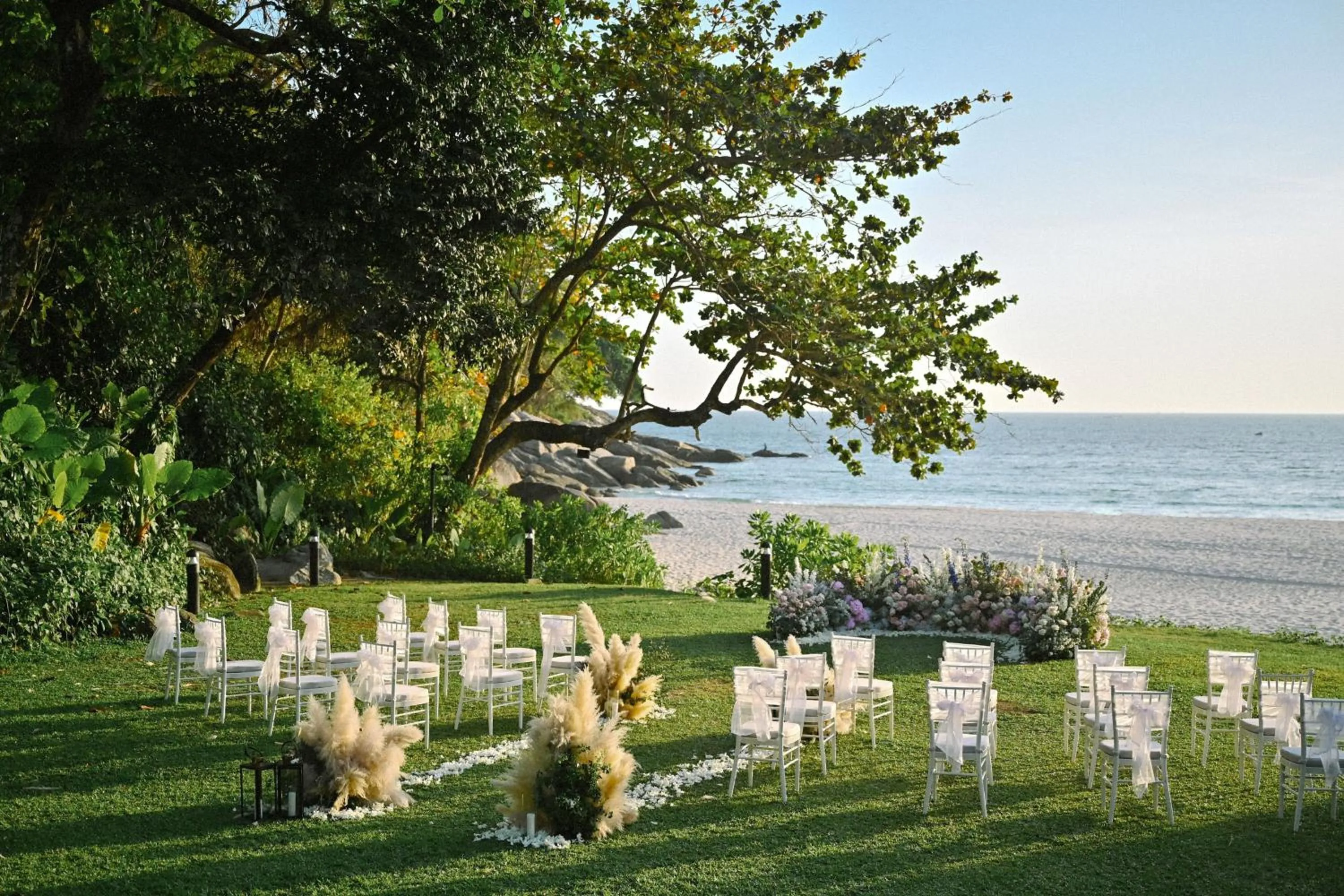 Banquet/Function facilities in Le Meridien Phuket Beach Resort