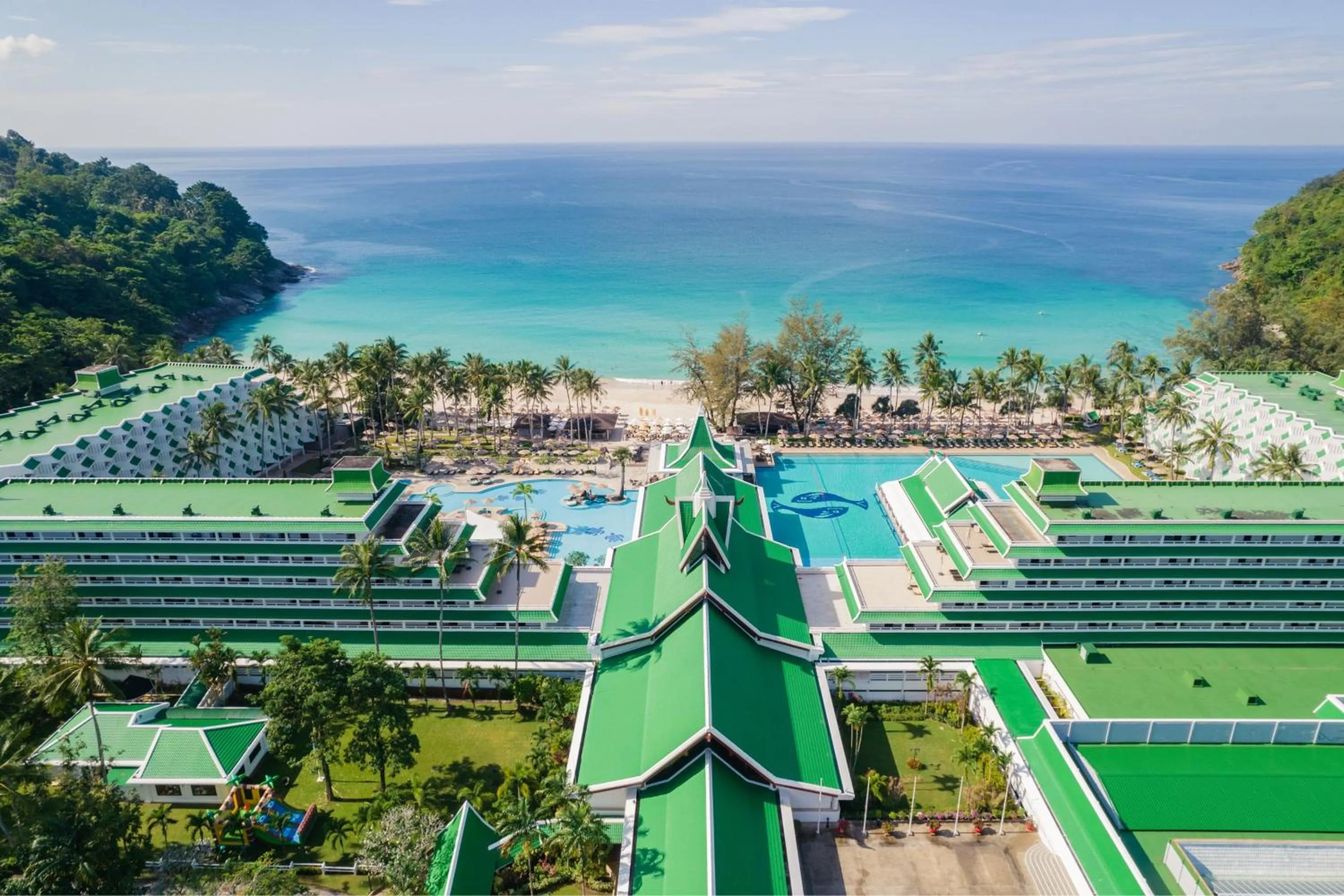 Property building in Le Meridien Phuket Beach Resort
