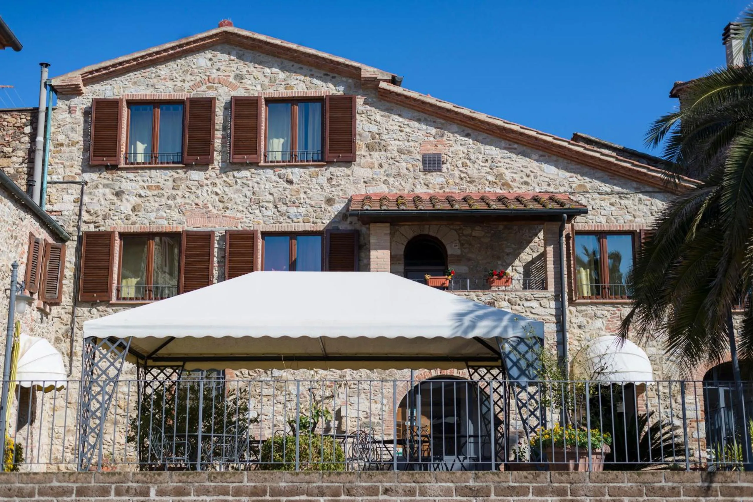 Garden in Bed & Breakfast Suvereto