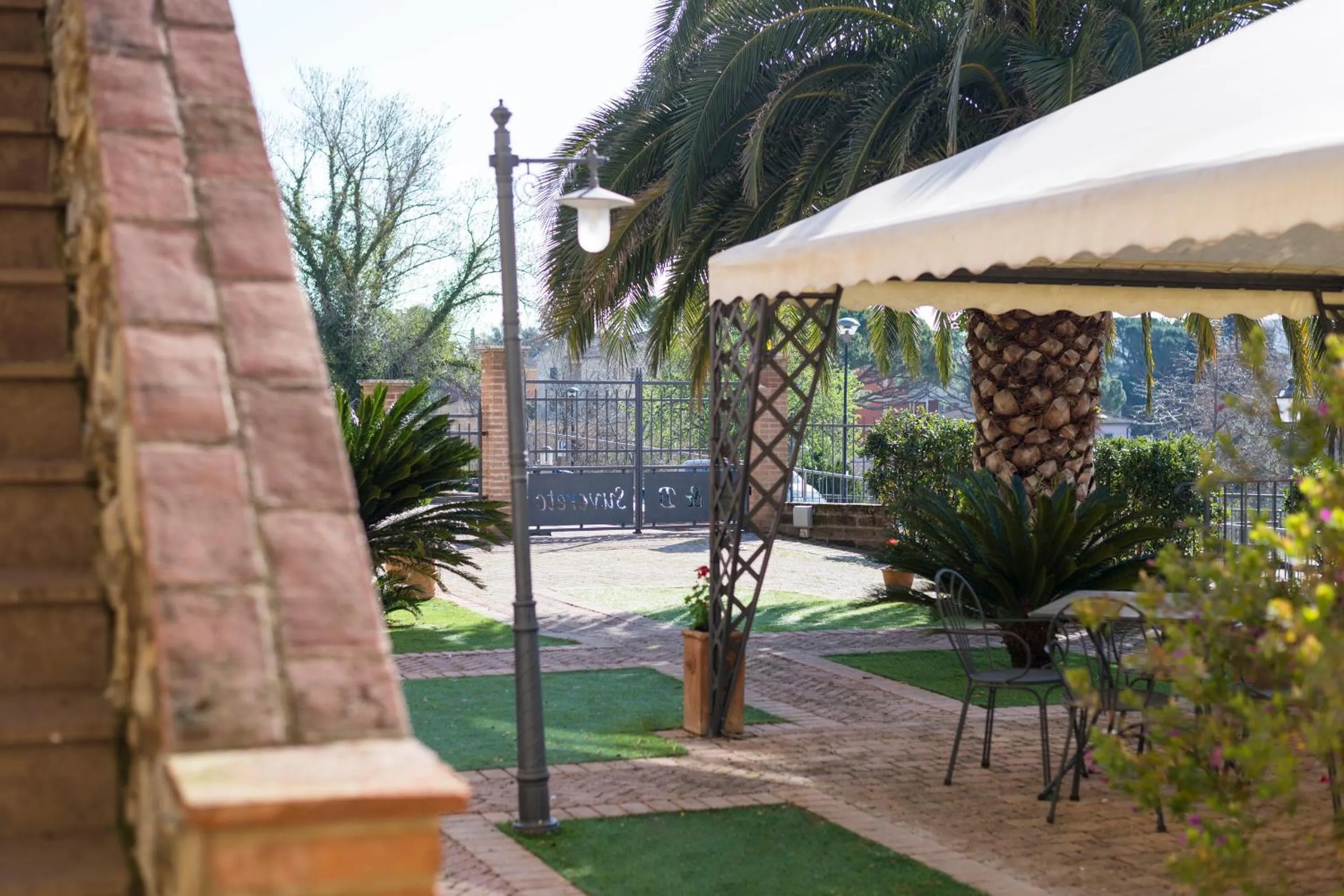 Garden in Bed & Breakfast Suvereto