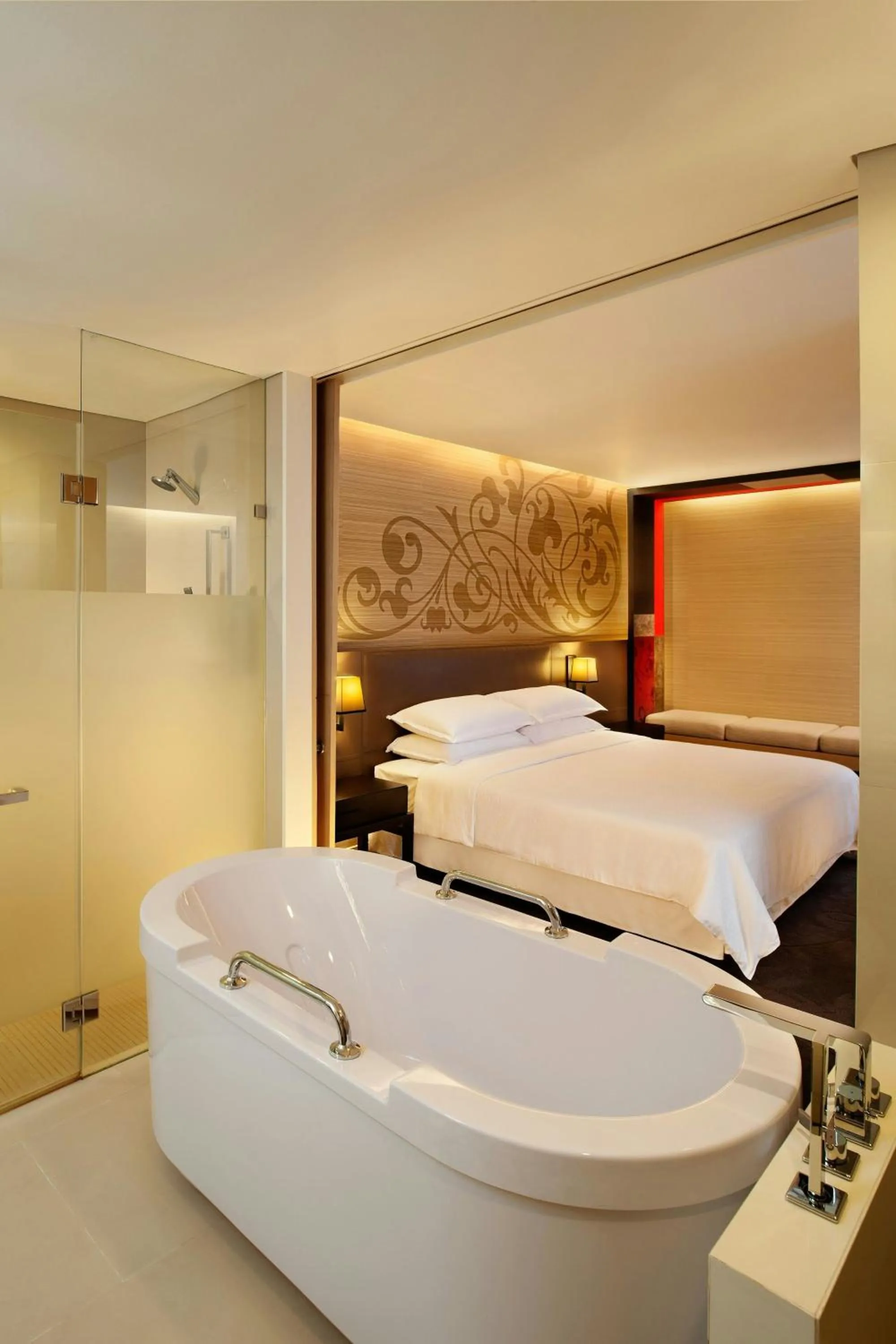 Photo of the whole room in Four Points by Sheraton Bangkok, Sukhumvit 15