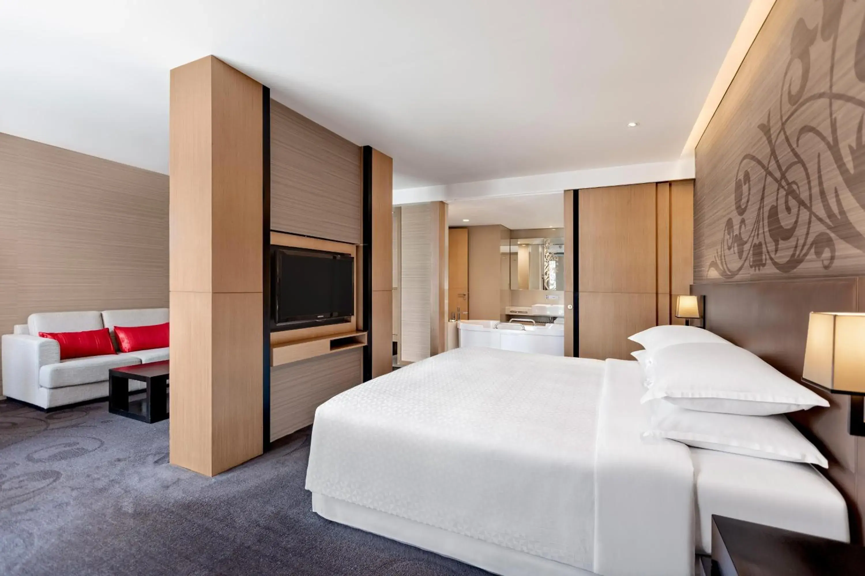 Junior Suite with King Bed in Four Points by Sheraton Bangkok, Sukhumvit 15 Junior Suite with King Bed in Four Points by Sheraton Bangkok, Sukhumvit 15