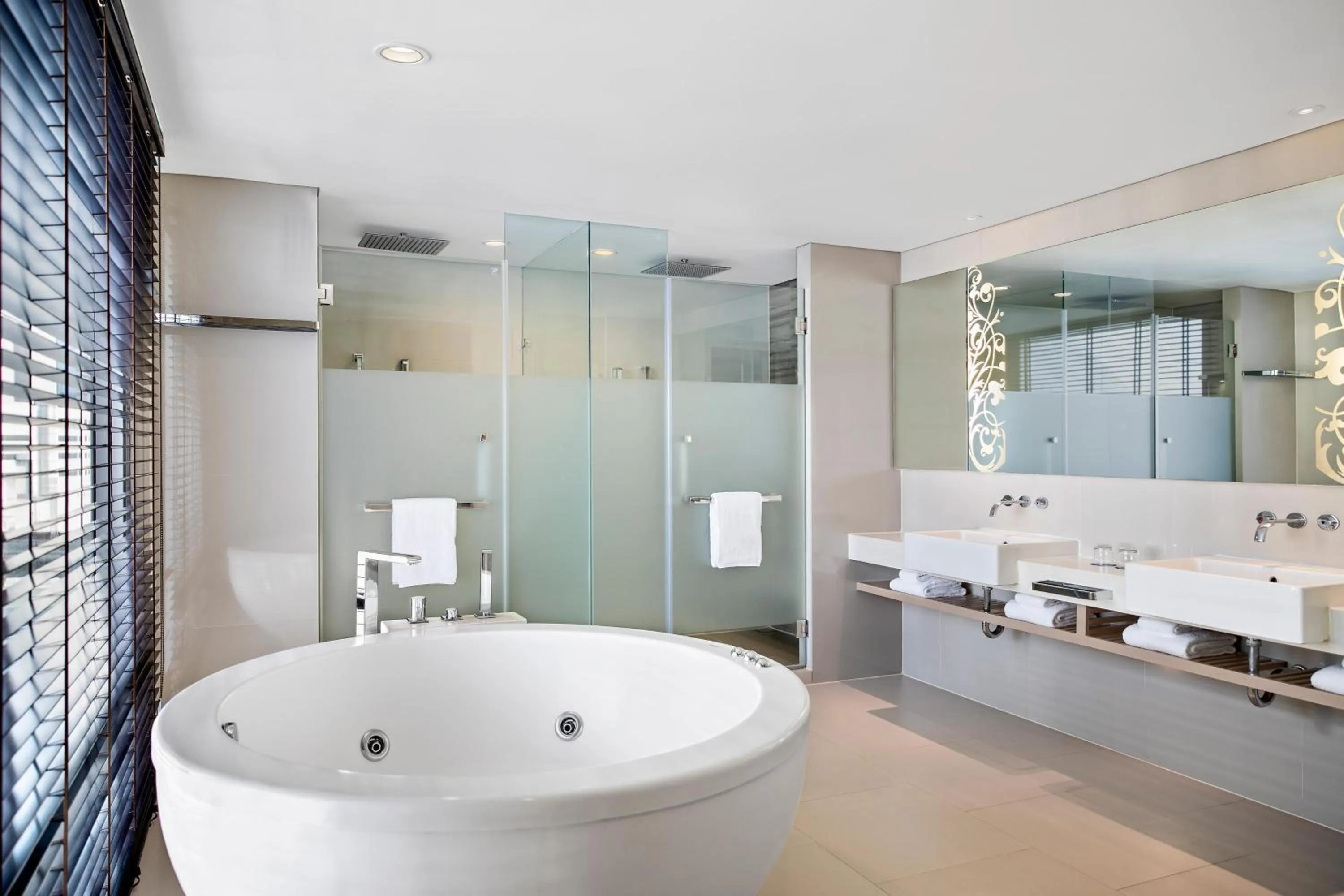 Bathroom in Four Points by Sheraton Bangkok, Sukhumvit 15