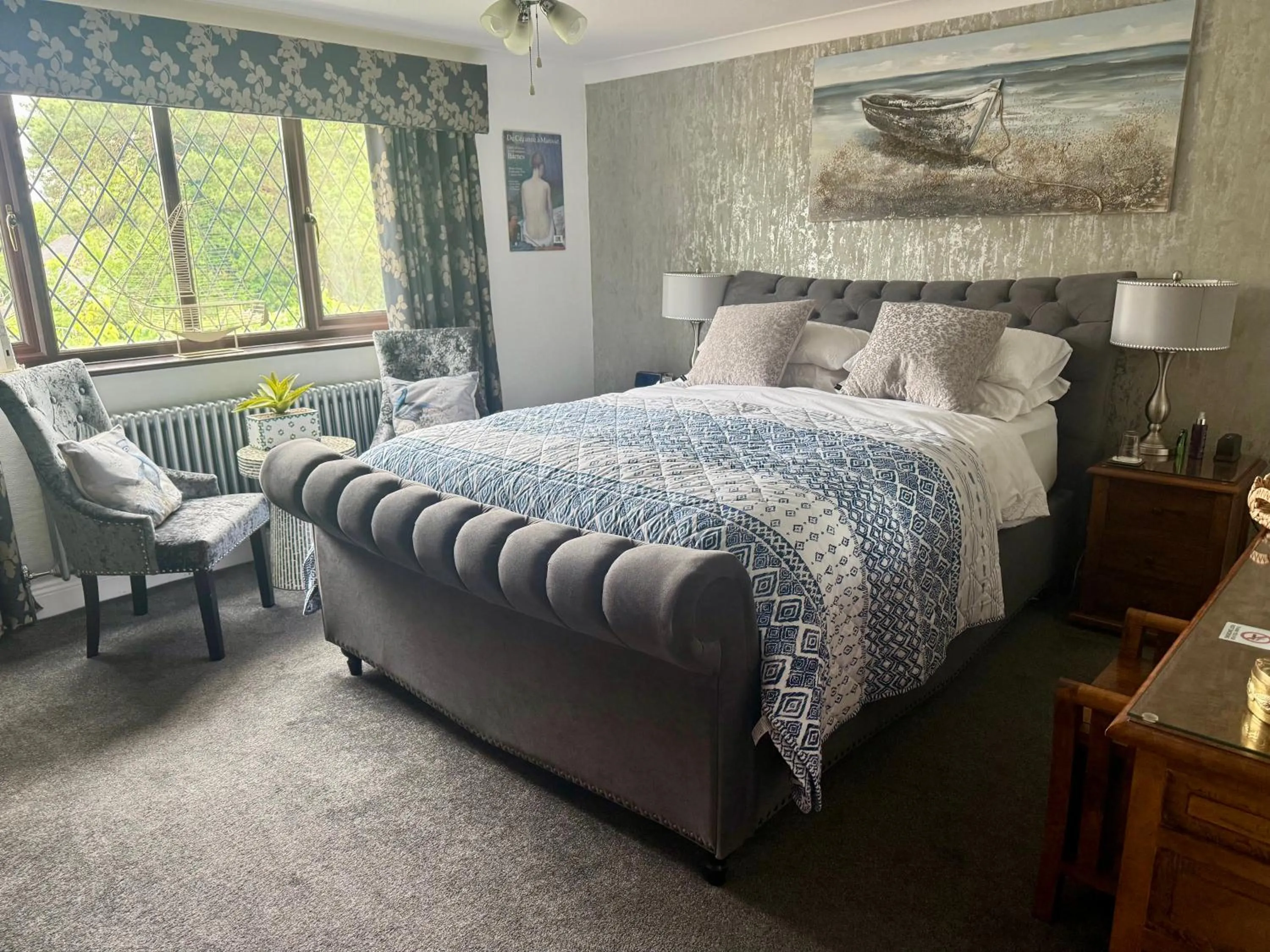 Bed in Beechwood B and B