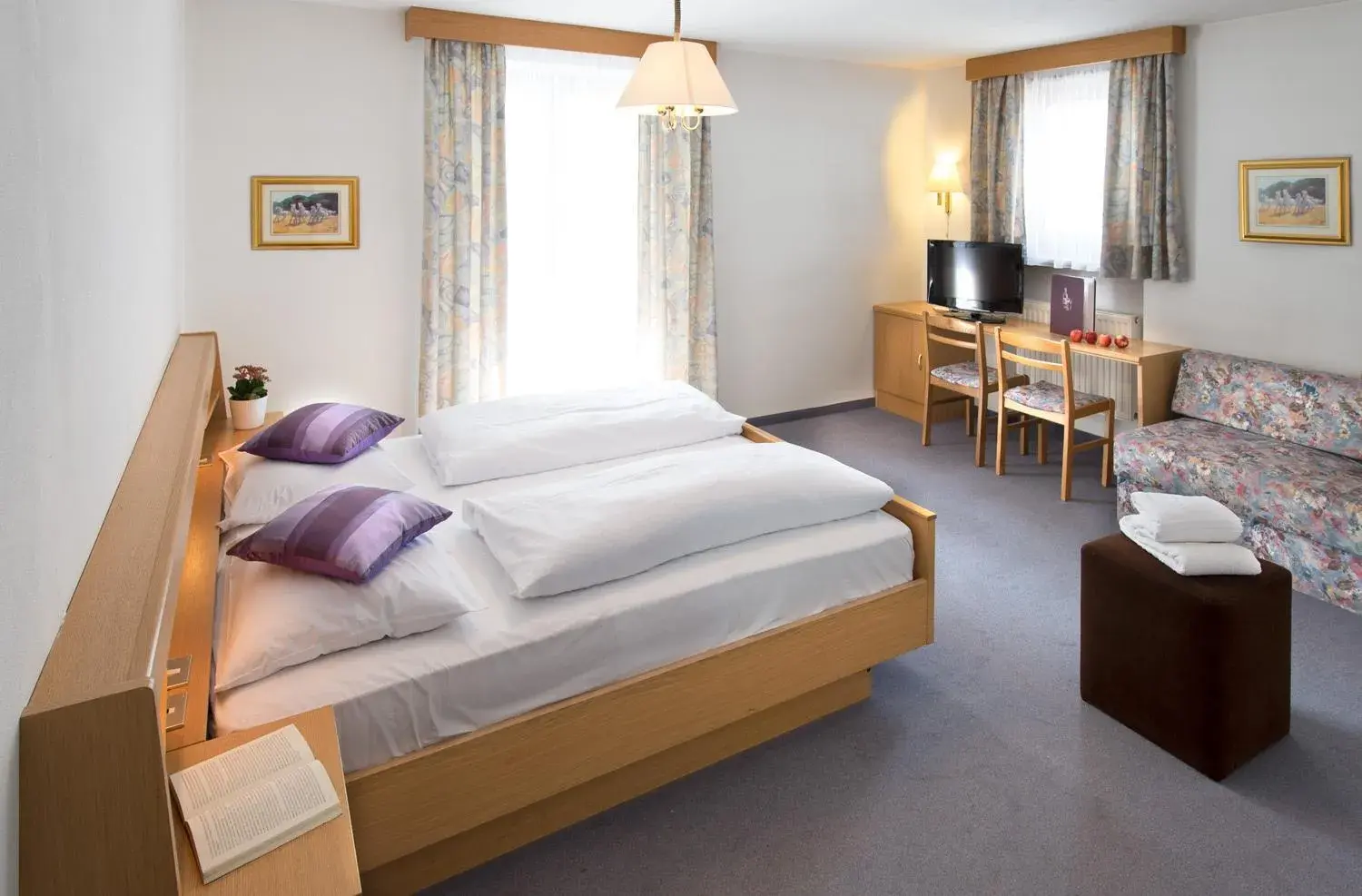 Double Room in Hotel Regglbergerhof Double Room in Hotel Regglbergerhof