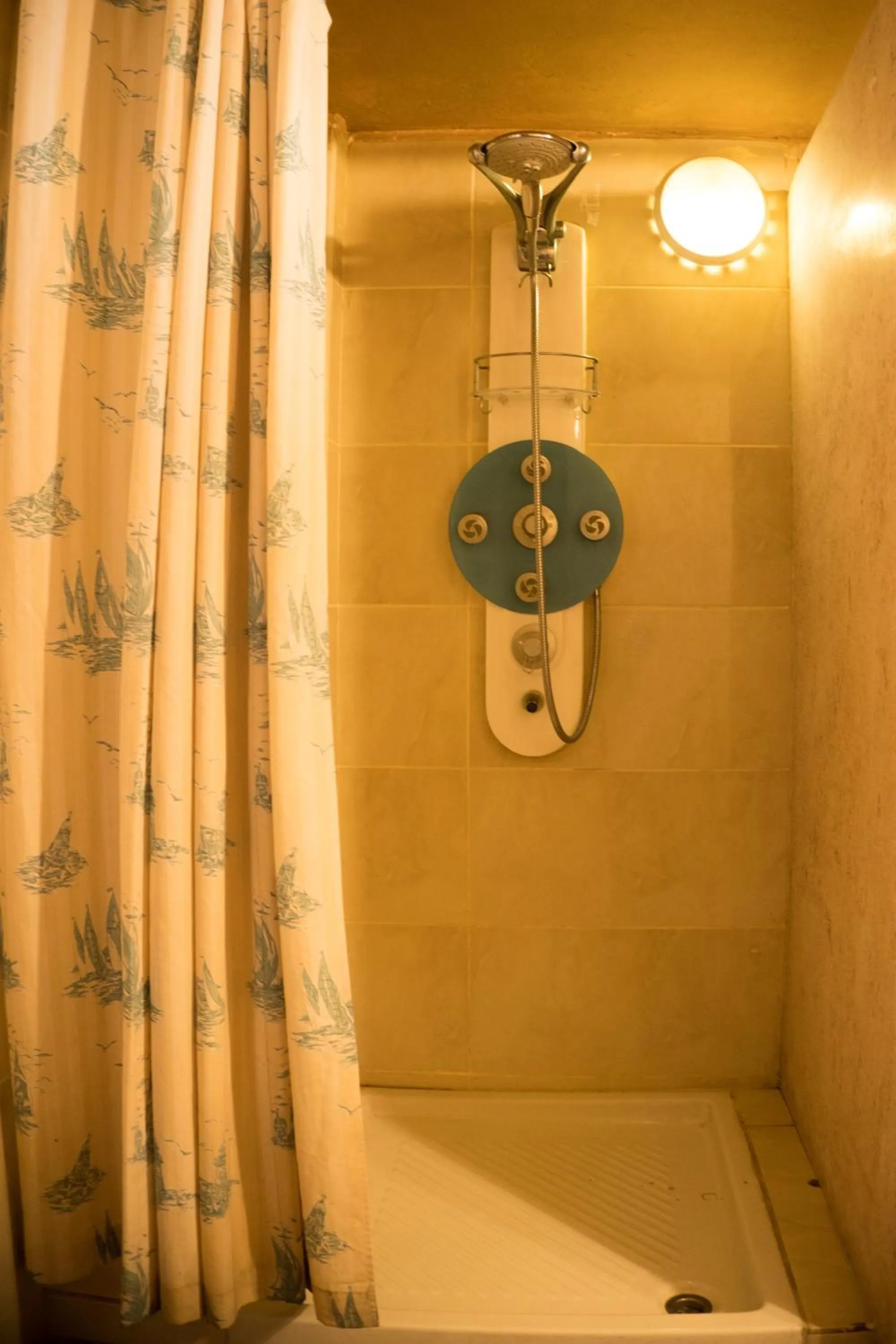 Shower in Madaba Hotel
