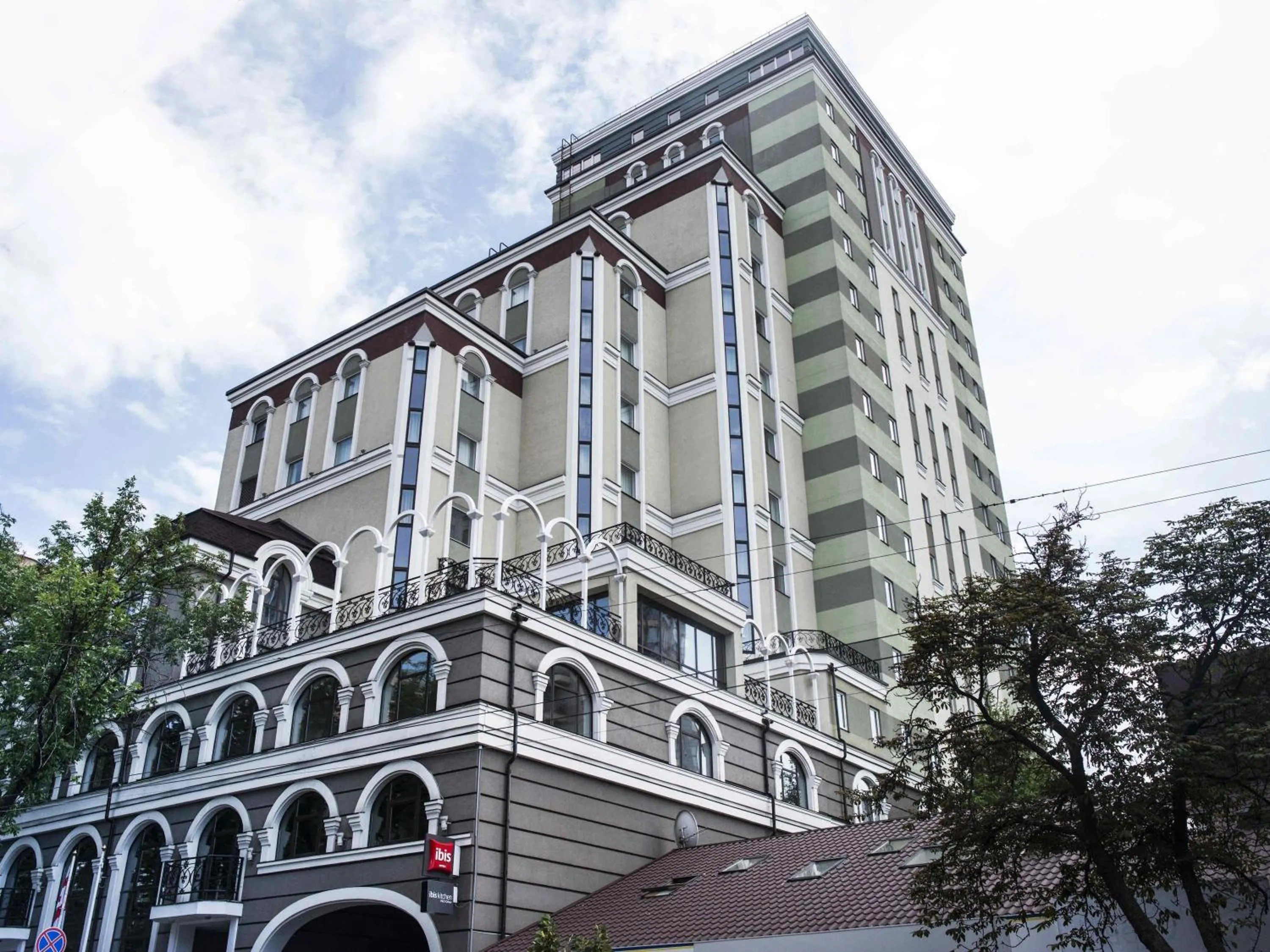 Property building in ibis Kyiv City Center