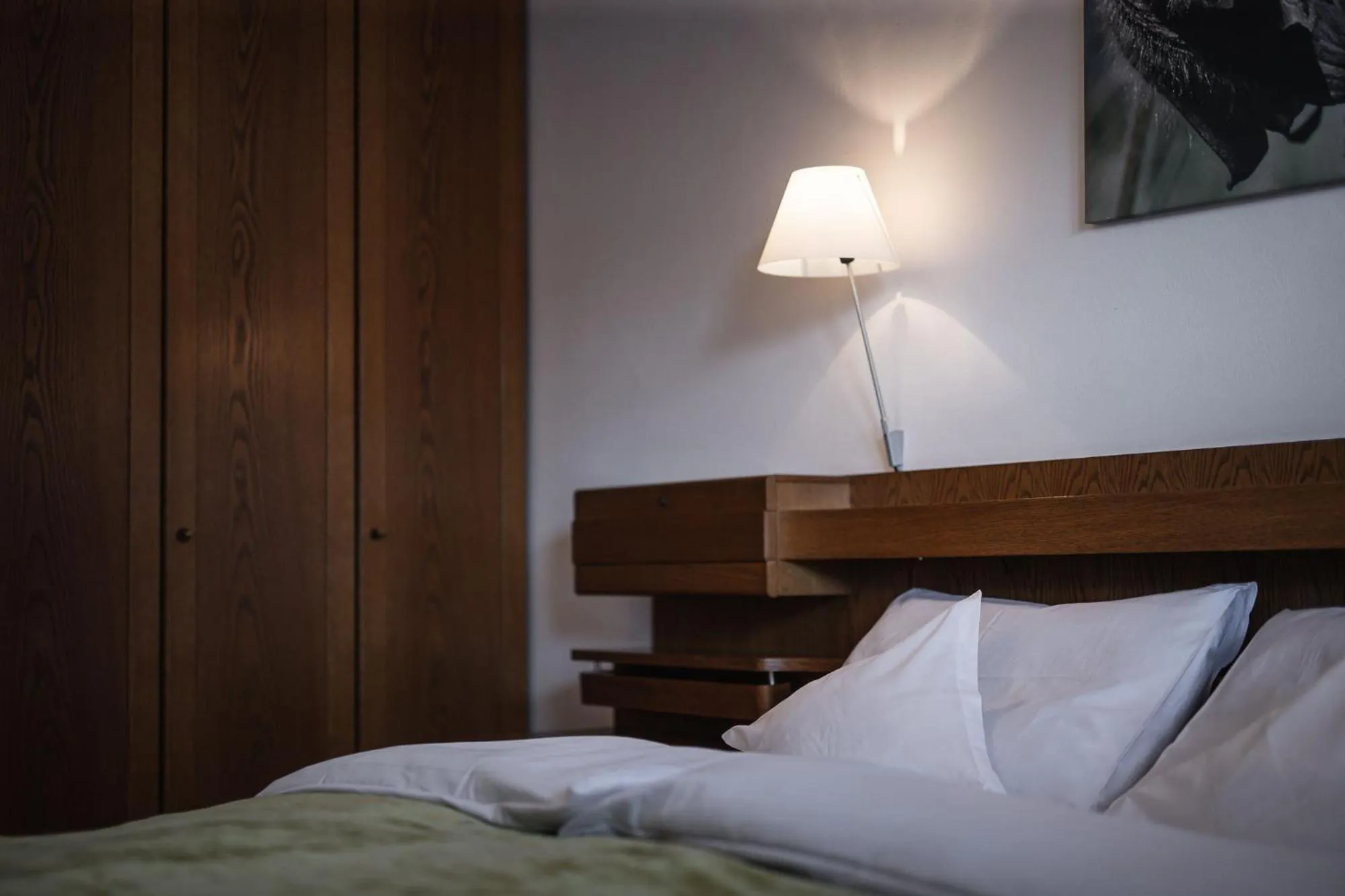 Bed in Hotel Mühlwald