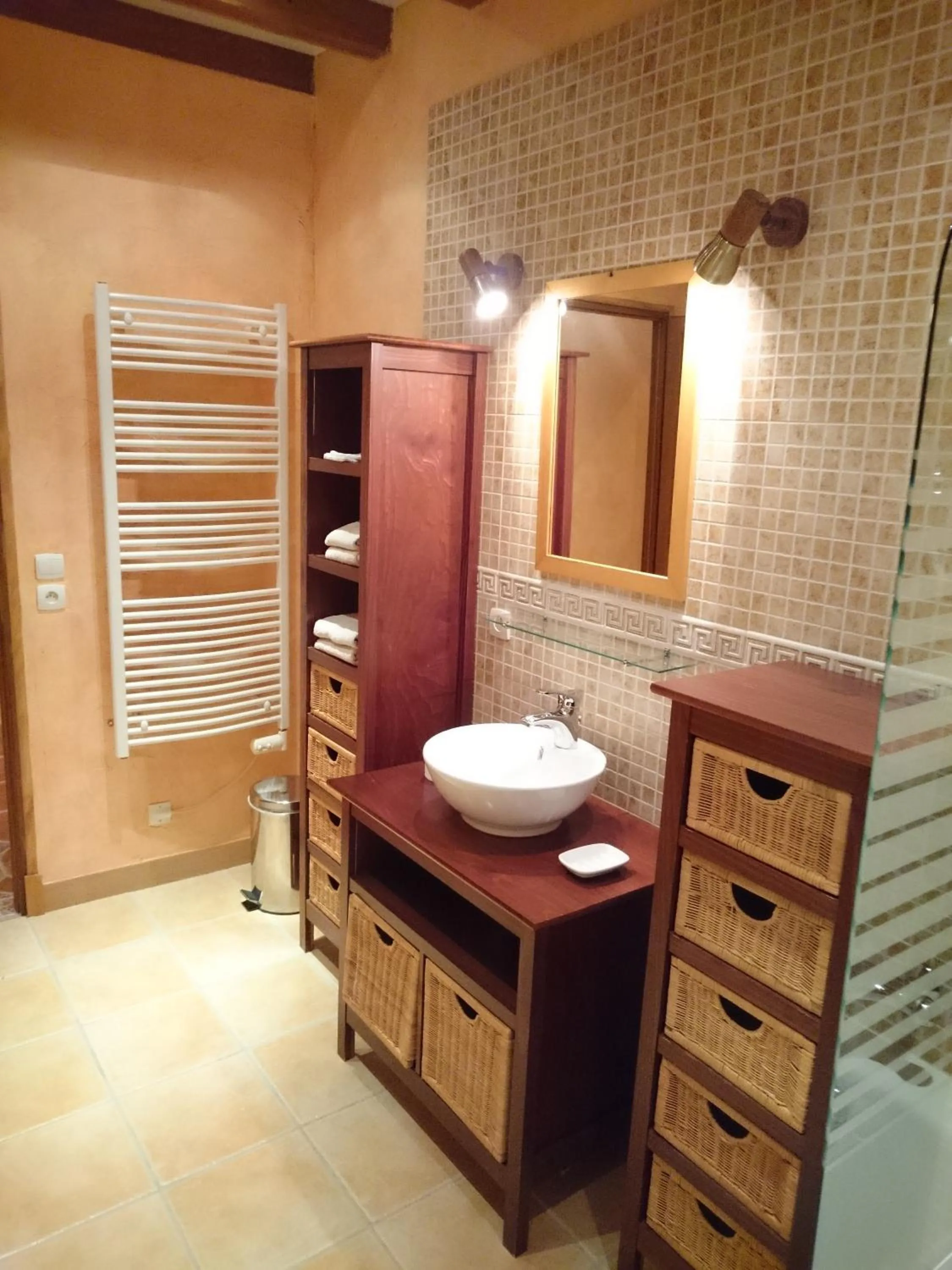 Bathroom in La Mare aux 3 Diables