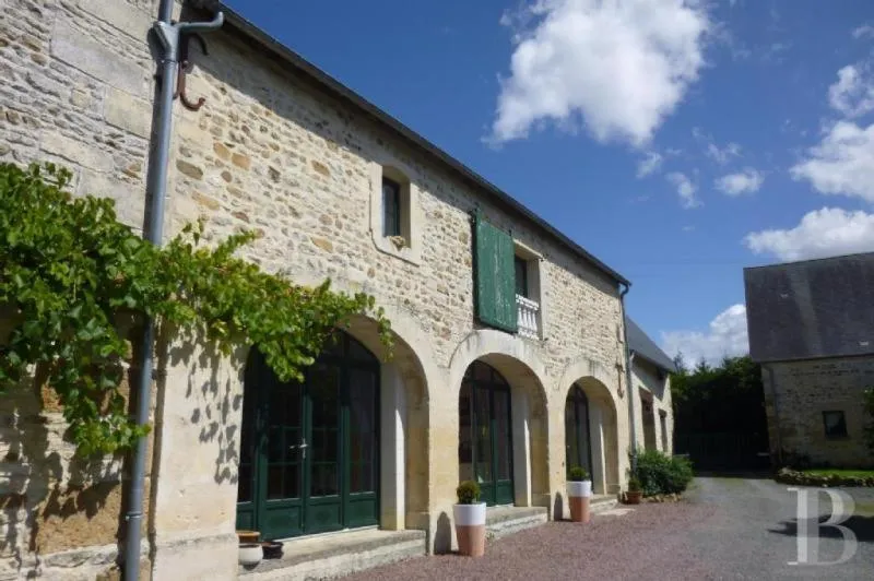 Property building in La Mare aux 3 Diables