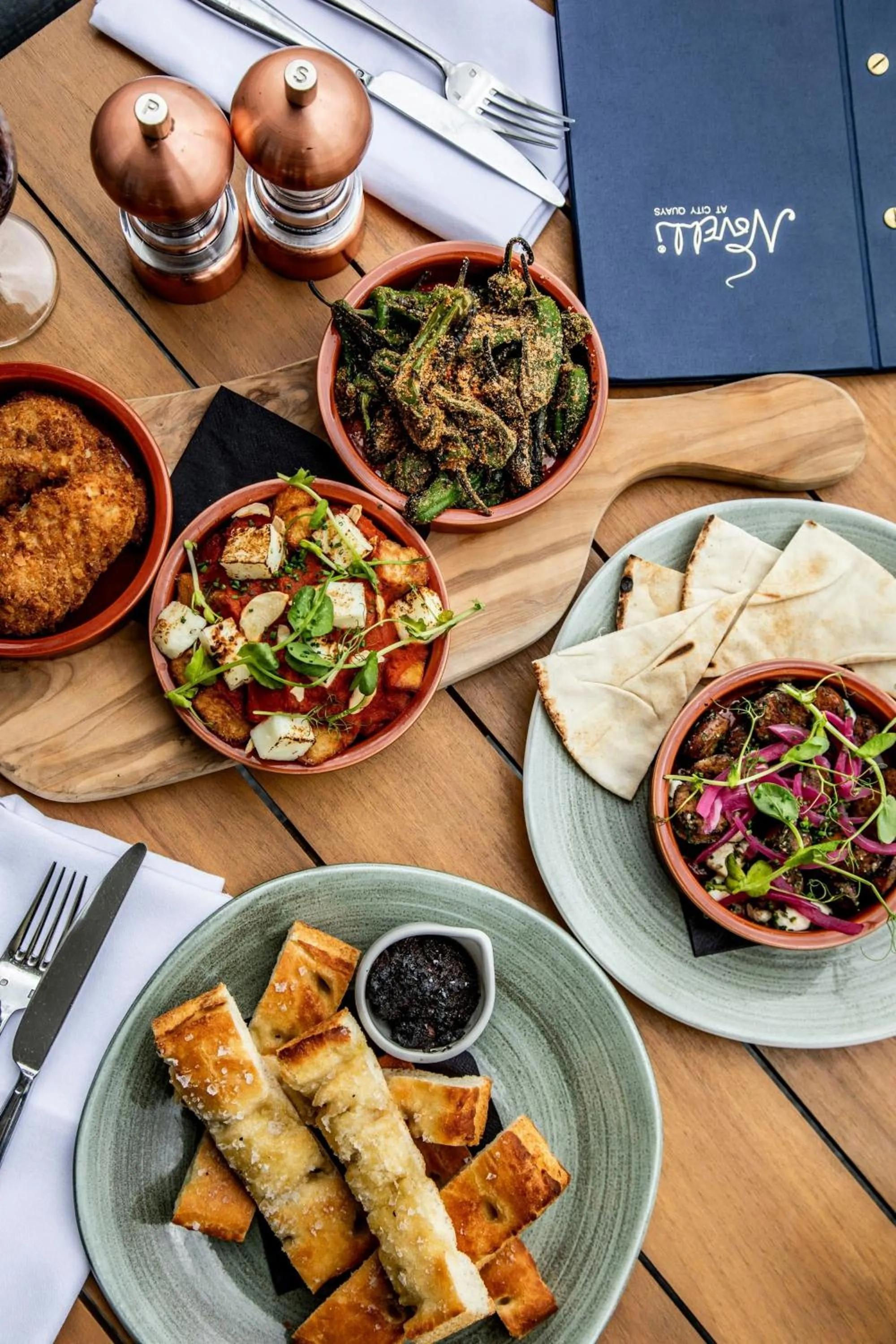 Restaurant/places to eat in AC Hotel by Marriott Belfast