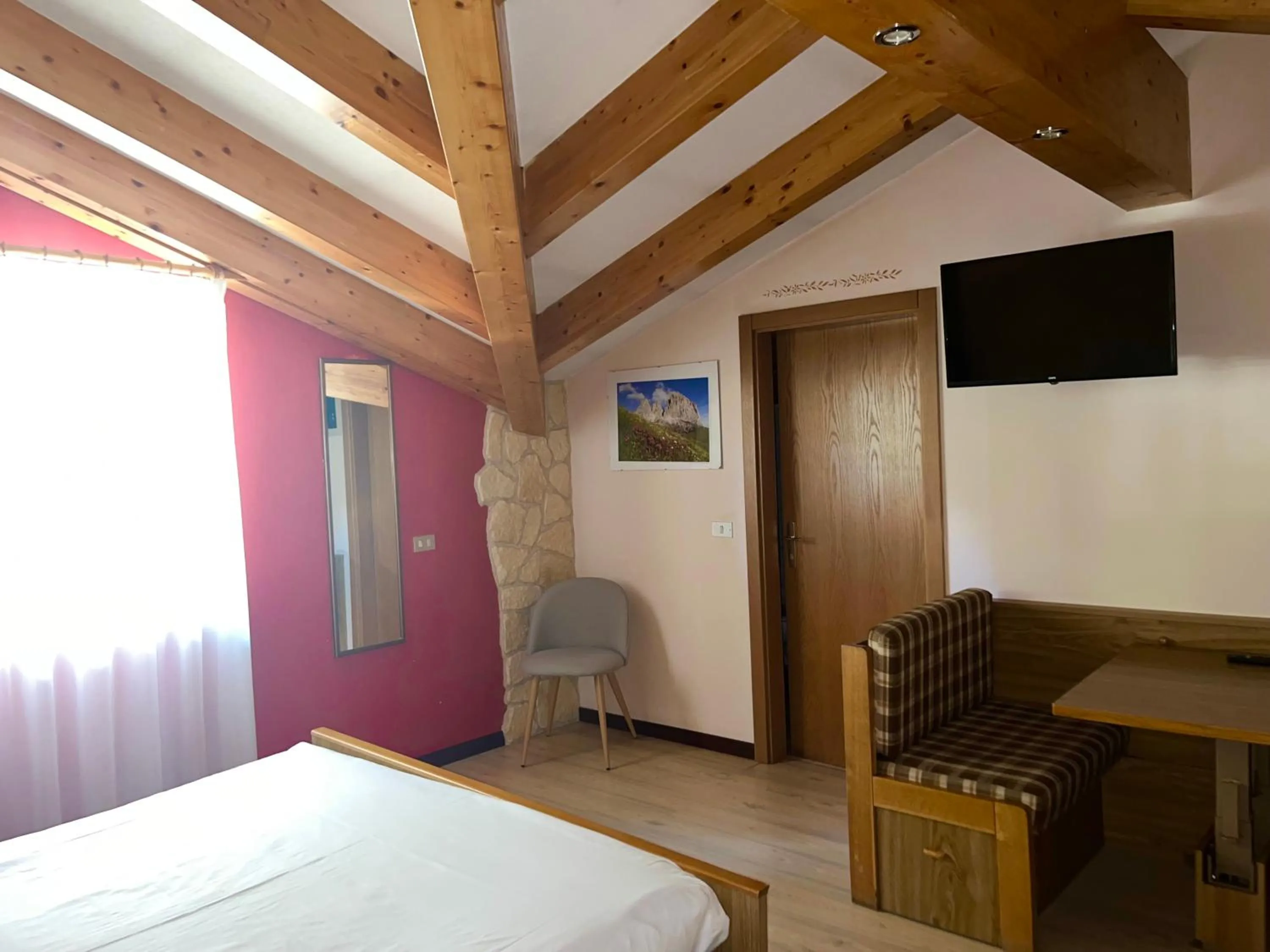 Bed in Hotel Rododendro Val di Fassa