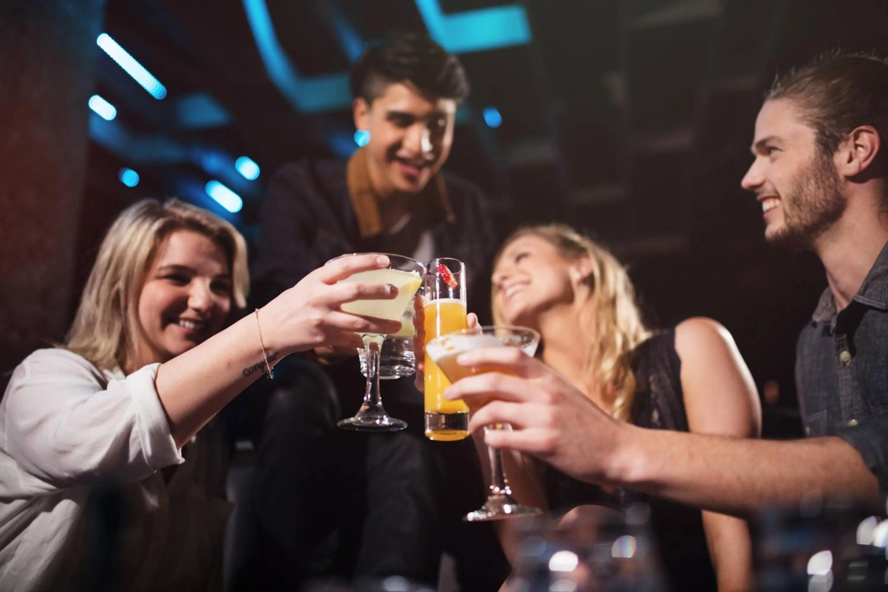 Lounge or bar in Moxy Chicago Downtown