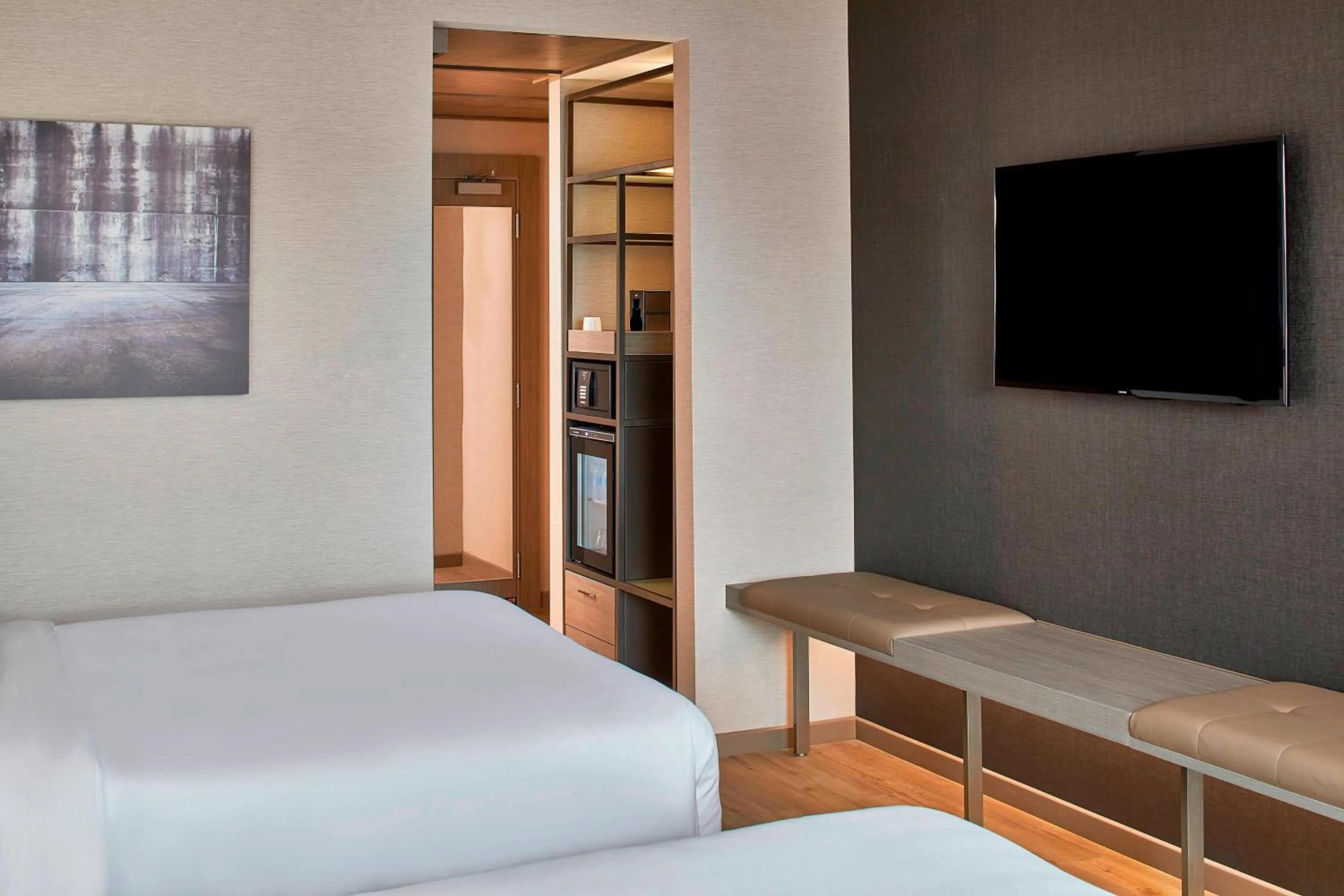 Photo of the whole room, Bed in AC Hotel by Marriott Cleveland Beachwood