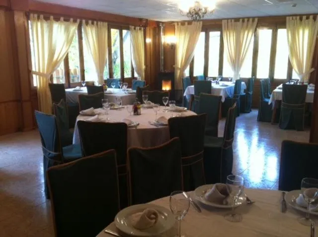 Restaurant/places to eat in Hotel La Duquesa