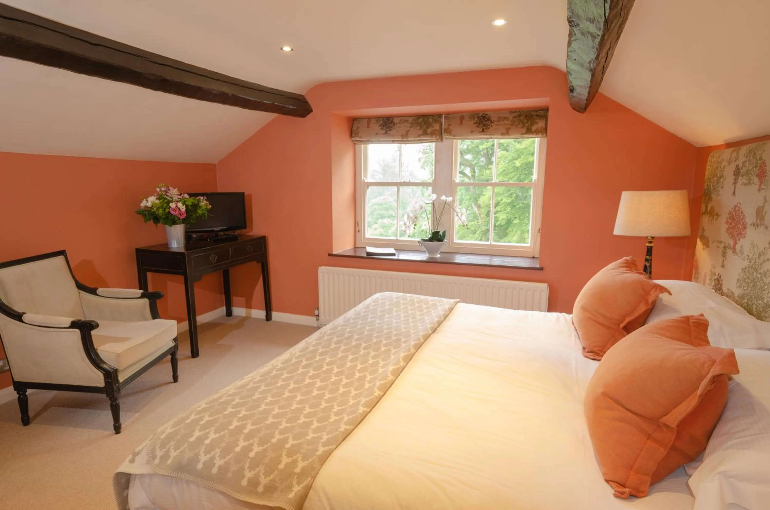 Bed in Eltermere Inn