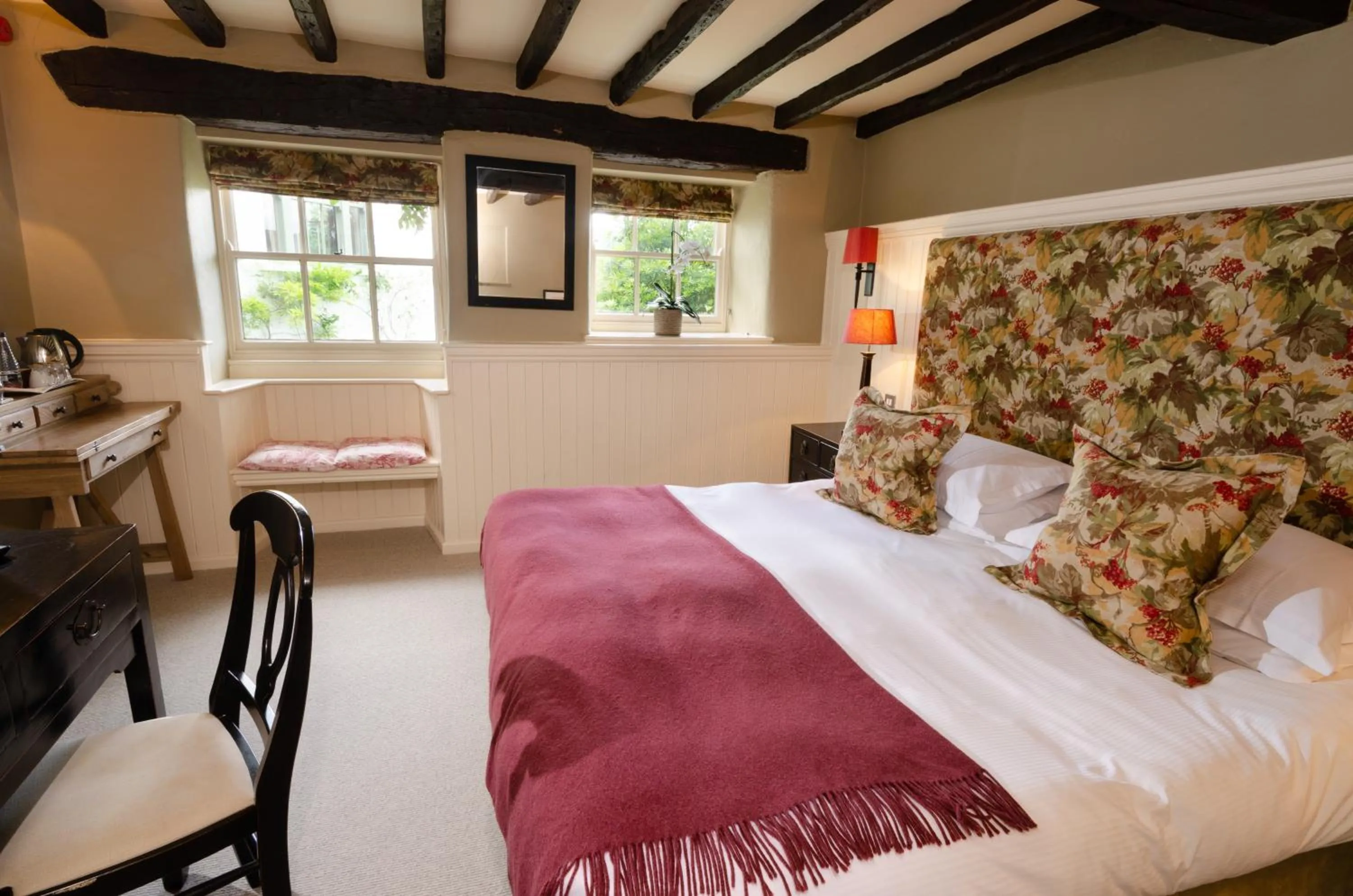 Bed in Eltermere Inn