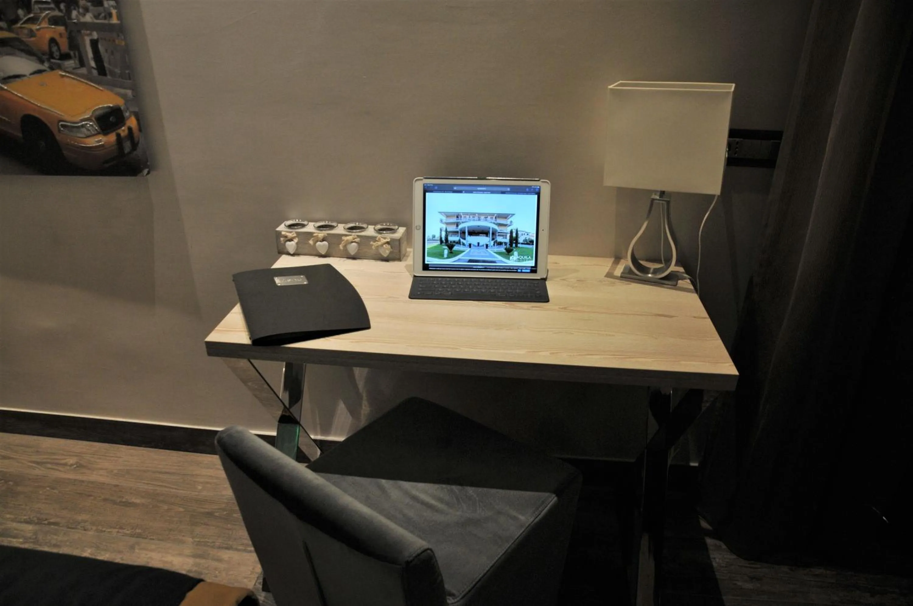 TV and multimedia in Hotel Aquila