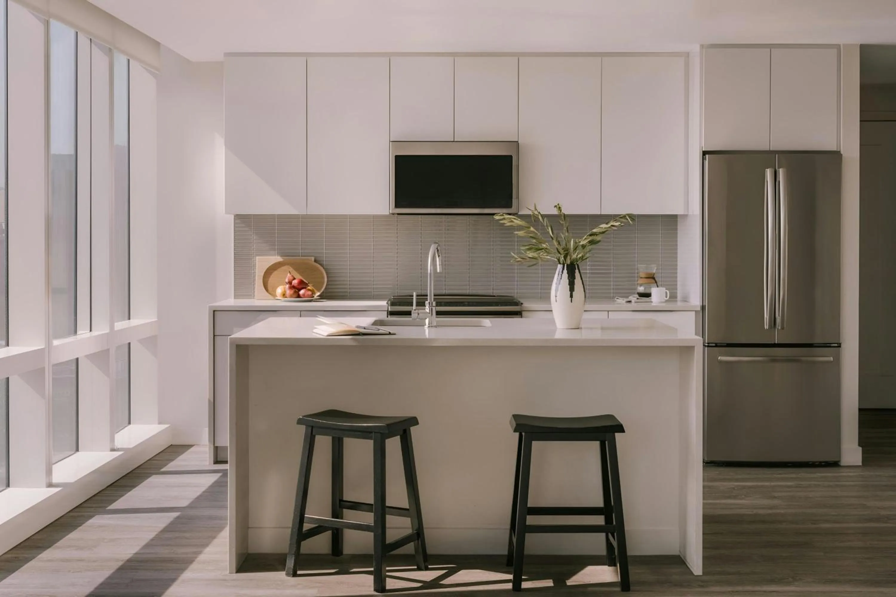 Kitchen or kitchenette in Sonder by Marriott Bonvoy Pierce Boston Apartments Fenway
