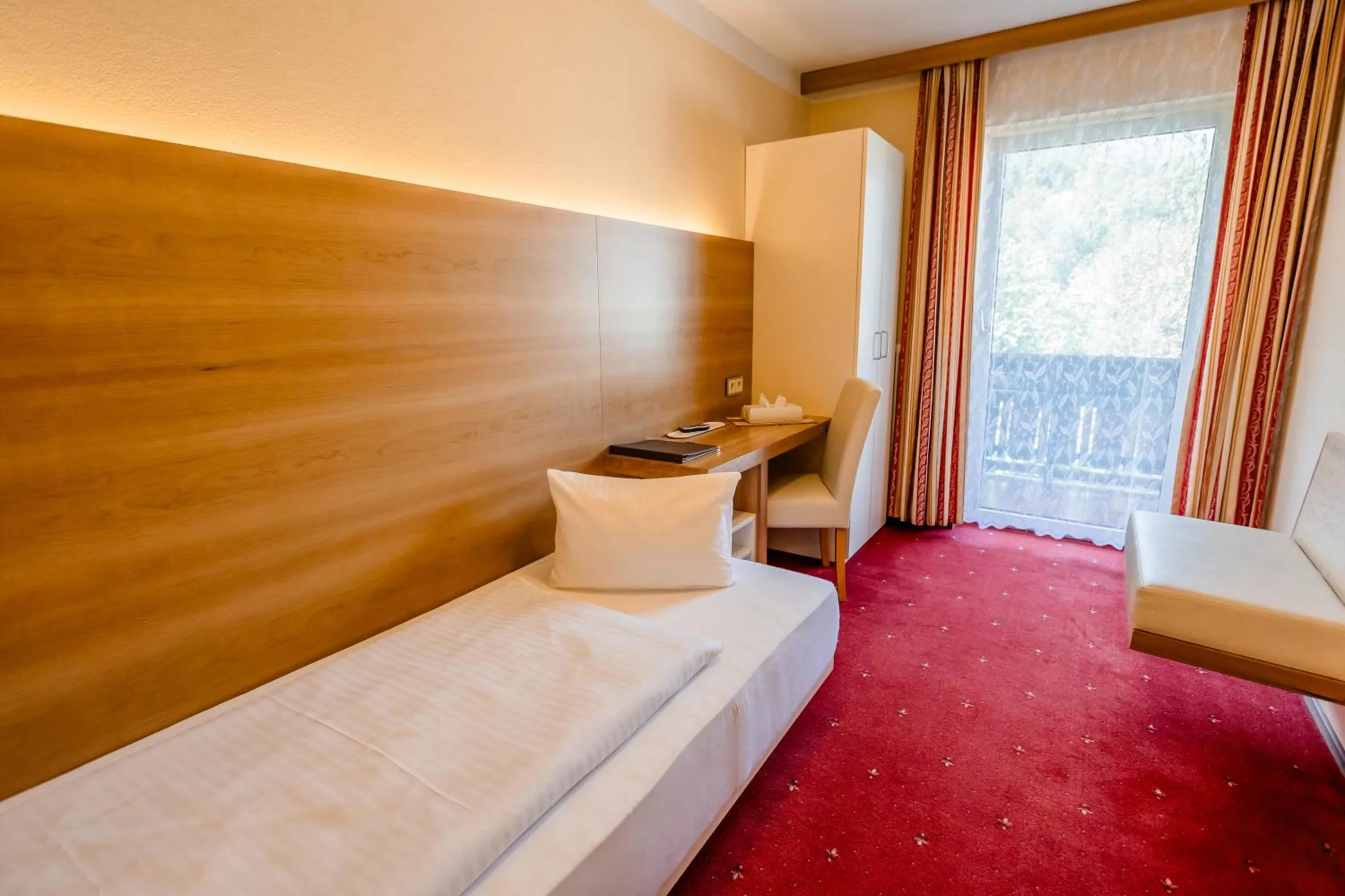 Bedroom, Bed in Gasthof Zinkenbachmühle