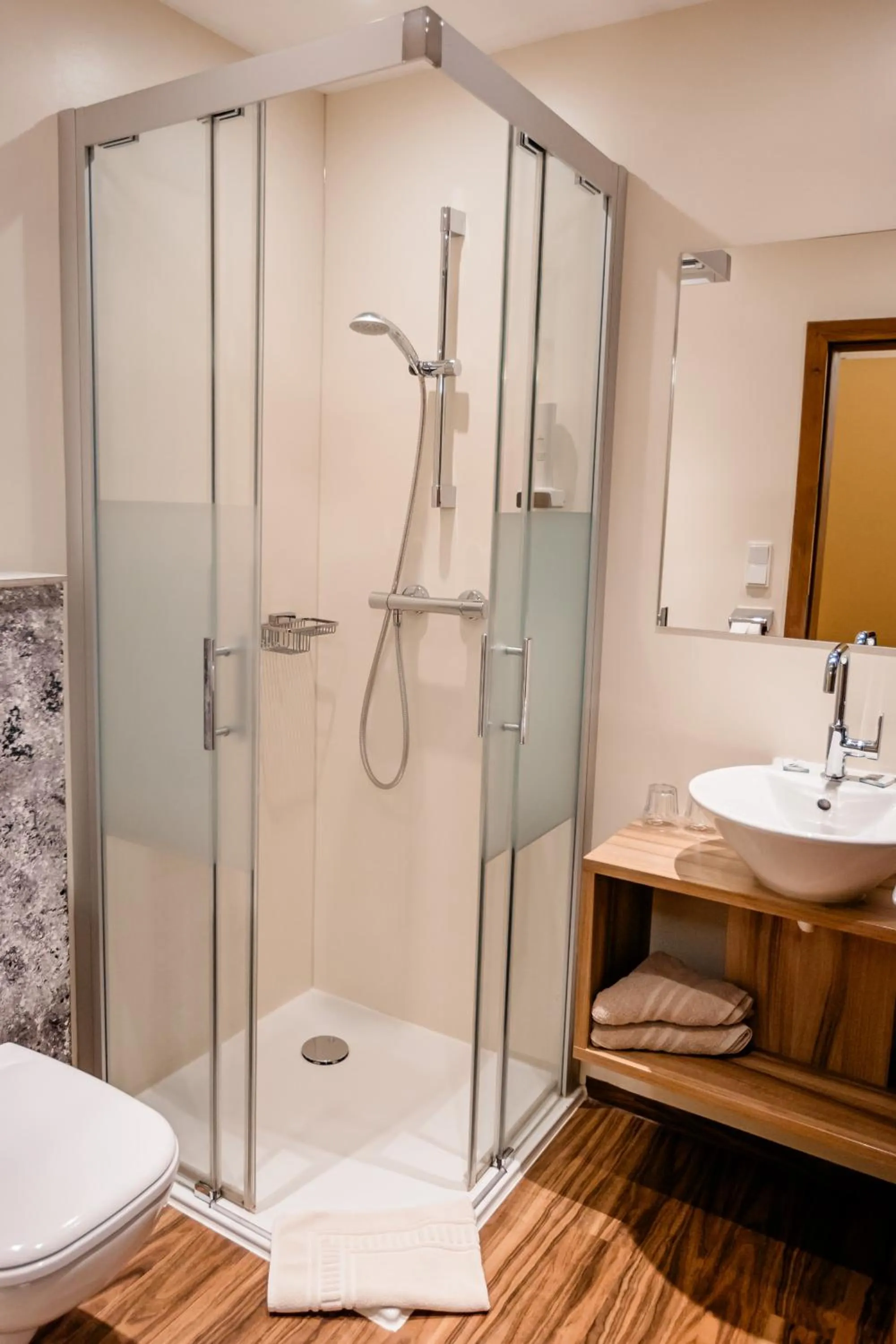 Bathroom in Gasthof Zinkenbachmühle