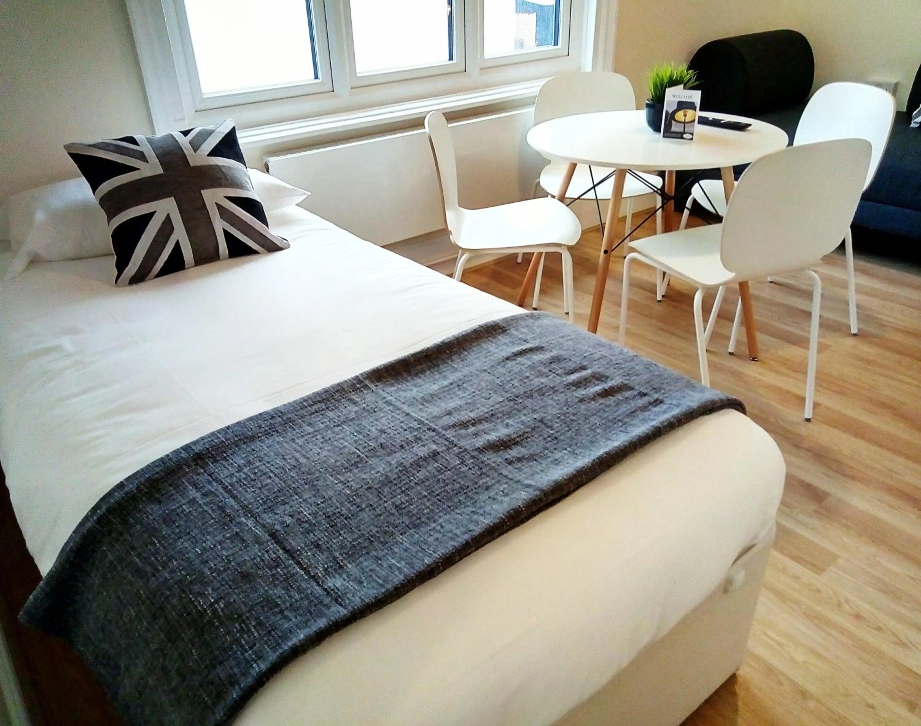 Bed in RIOSHOUSE George-Inn