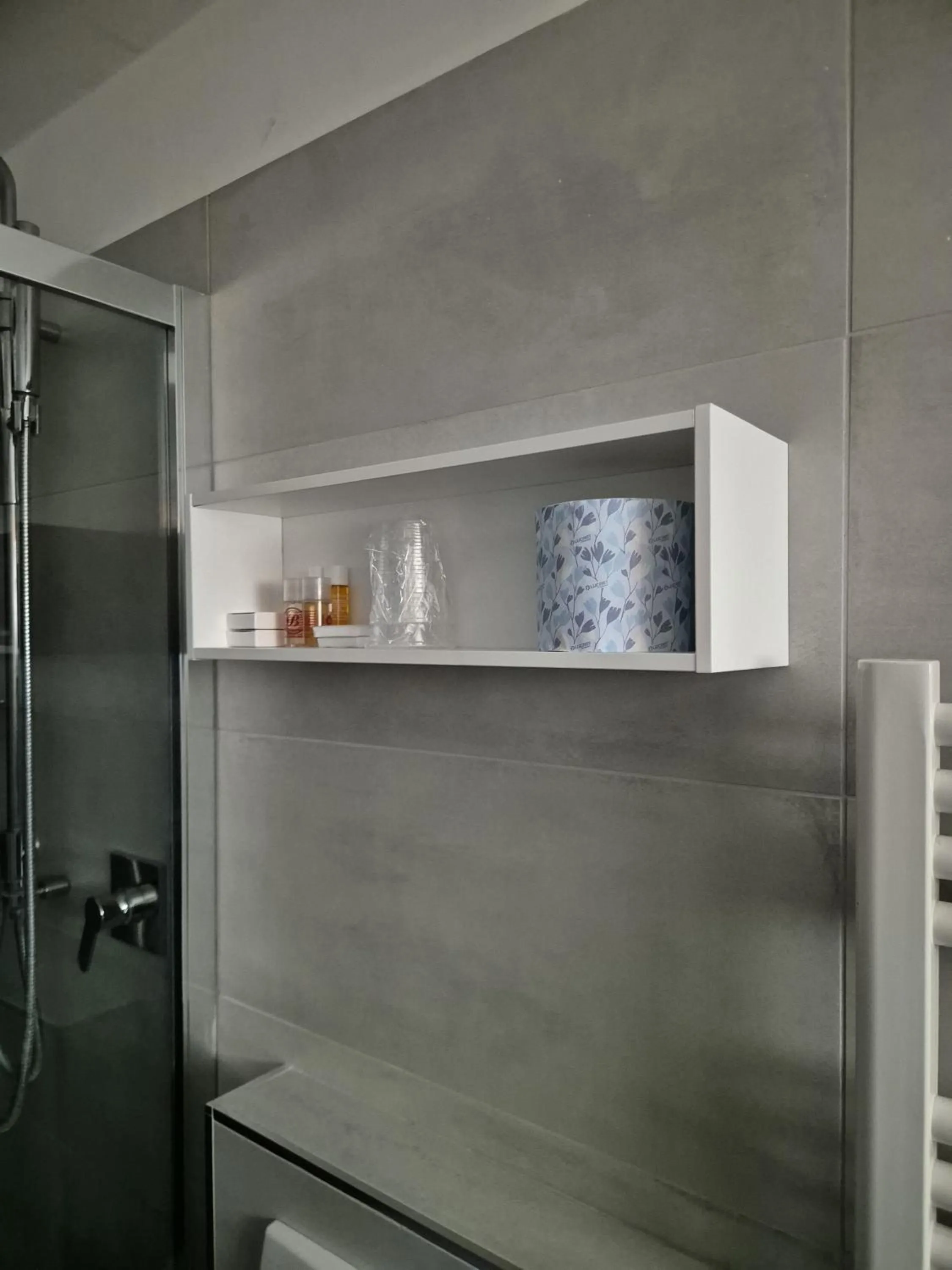 wardrobe in Hotel Bellavista