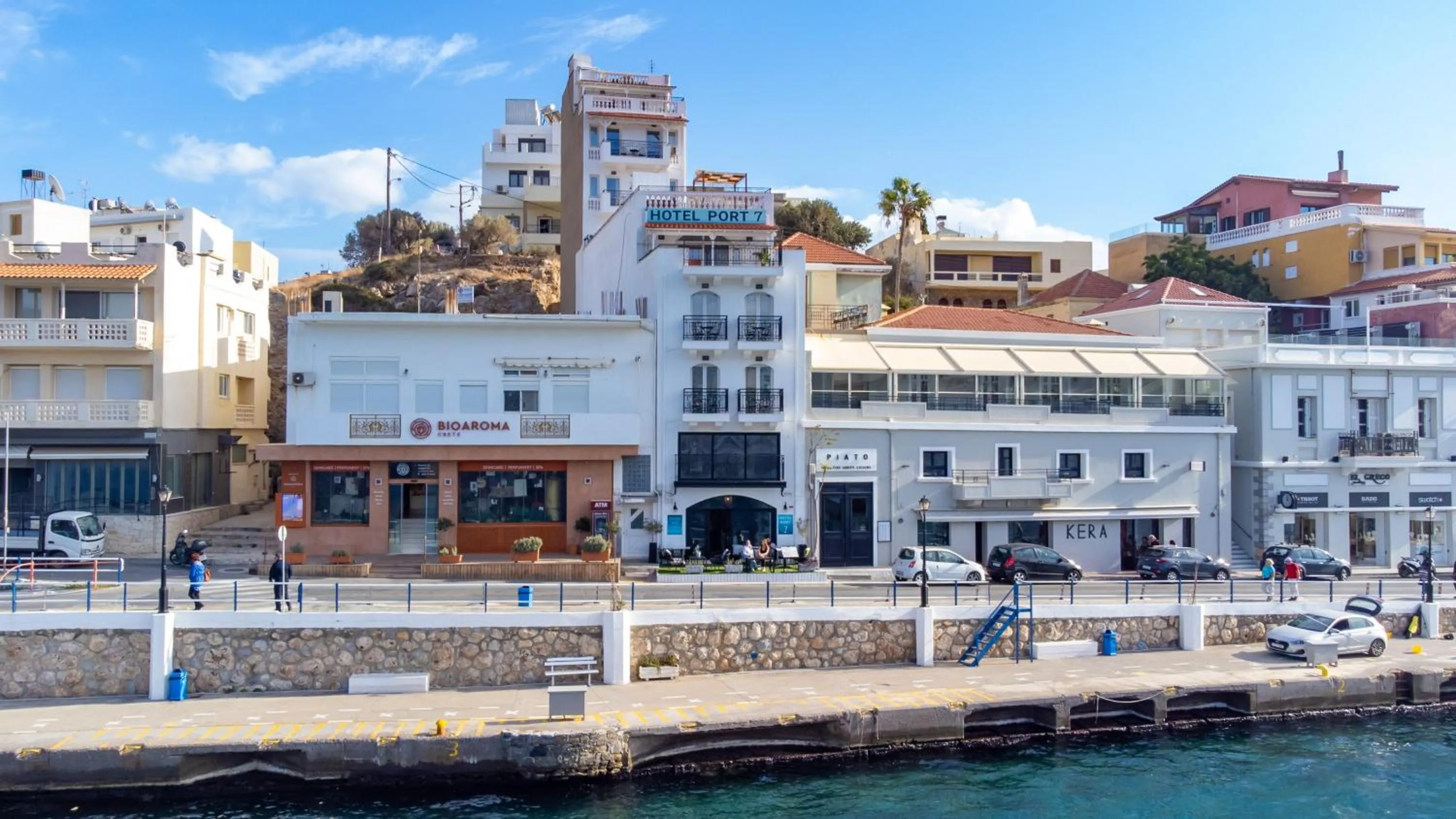 Property building in Hotel Port 7- Boutique Collection