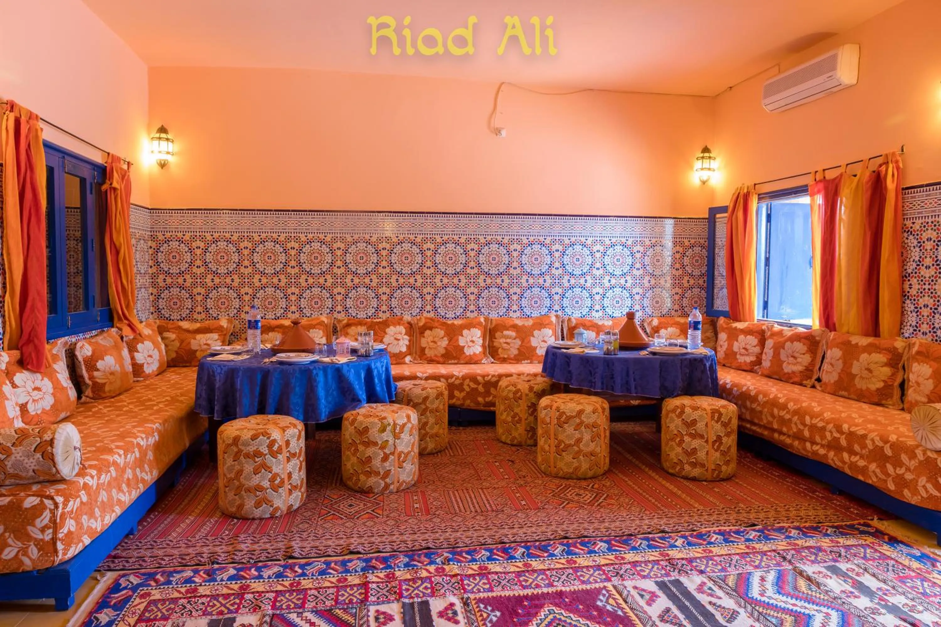 Living room in Hotel Riad Ali