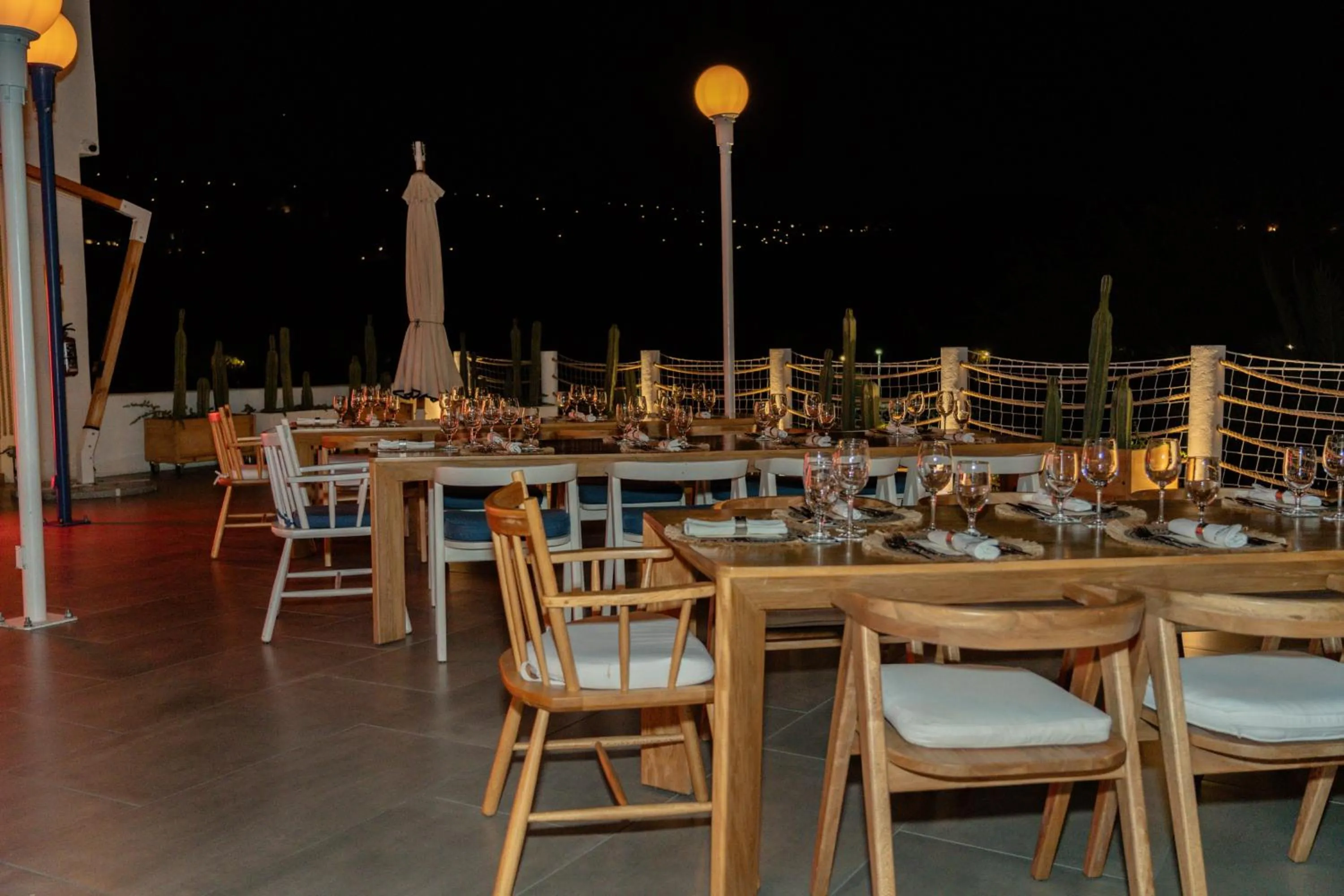 Meeting/conference room in Hotel Indigo La Paz Puerta Cortes by IHG