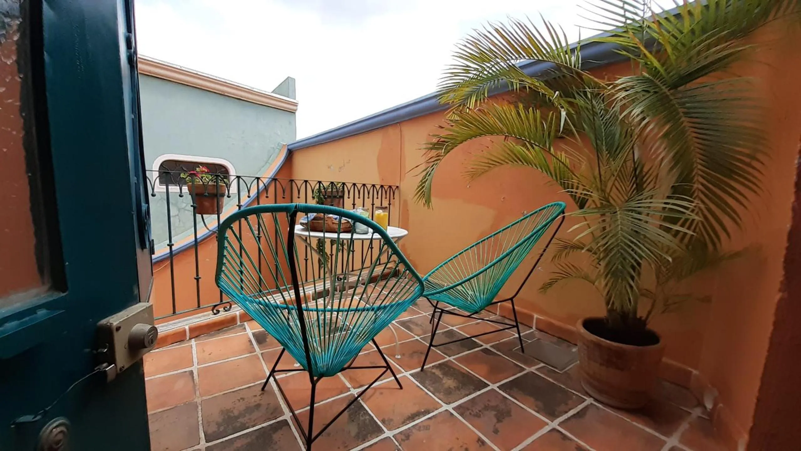 Balcony/Terrace in Casa Frida B&B