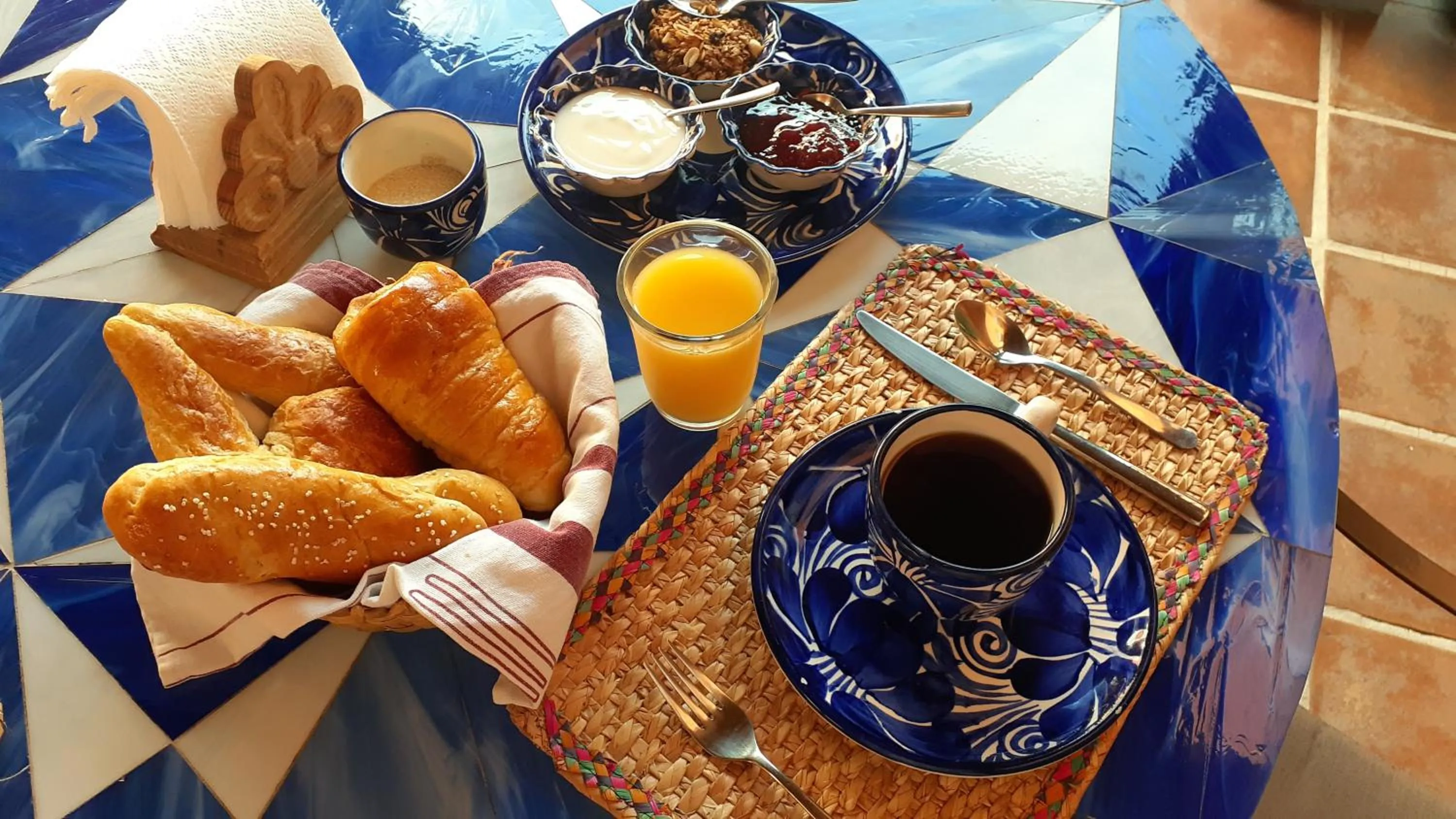 Continental breakfast in Casa Frida B&B