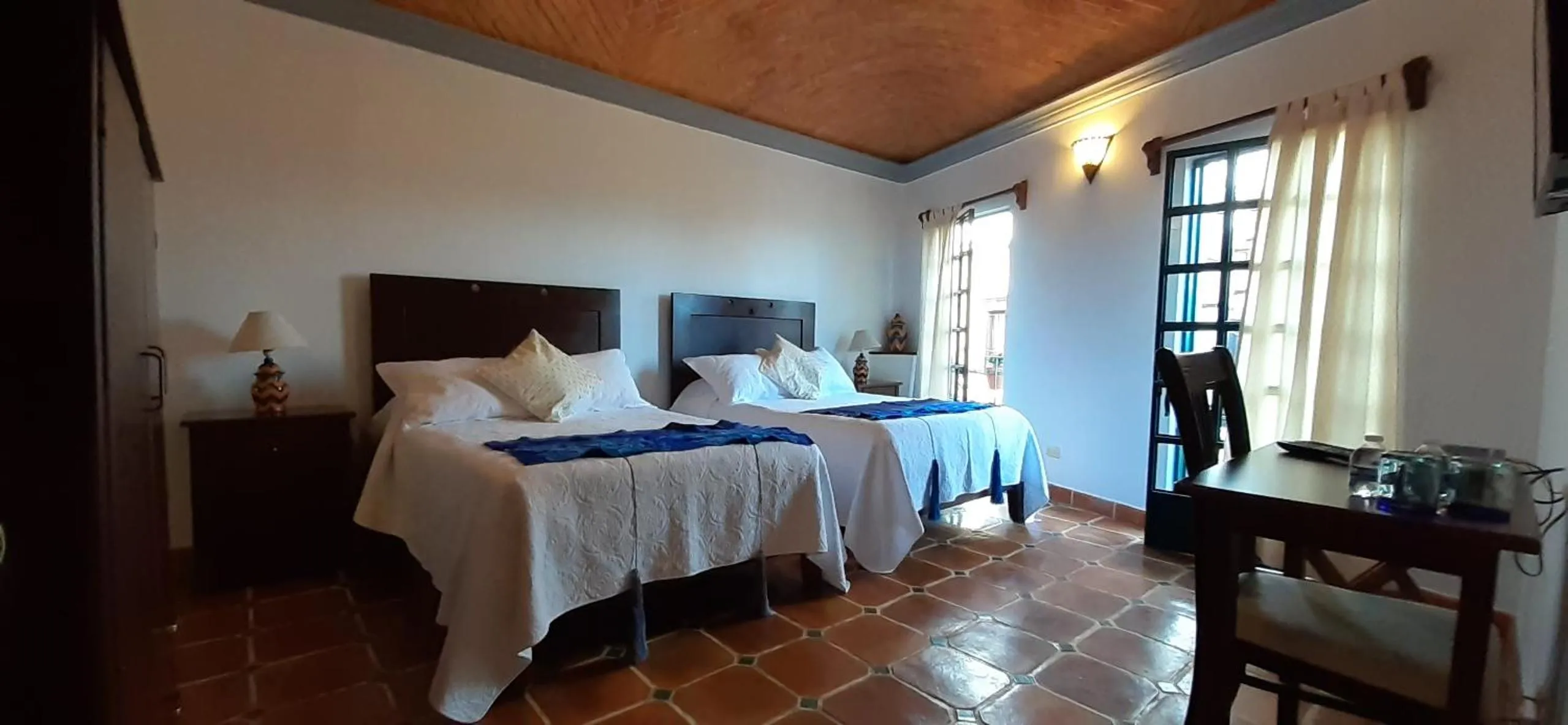 Bed in Casa Frida B&B