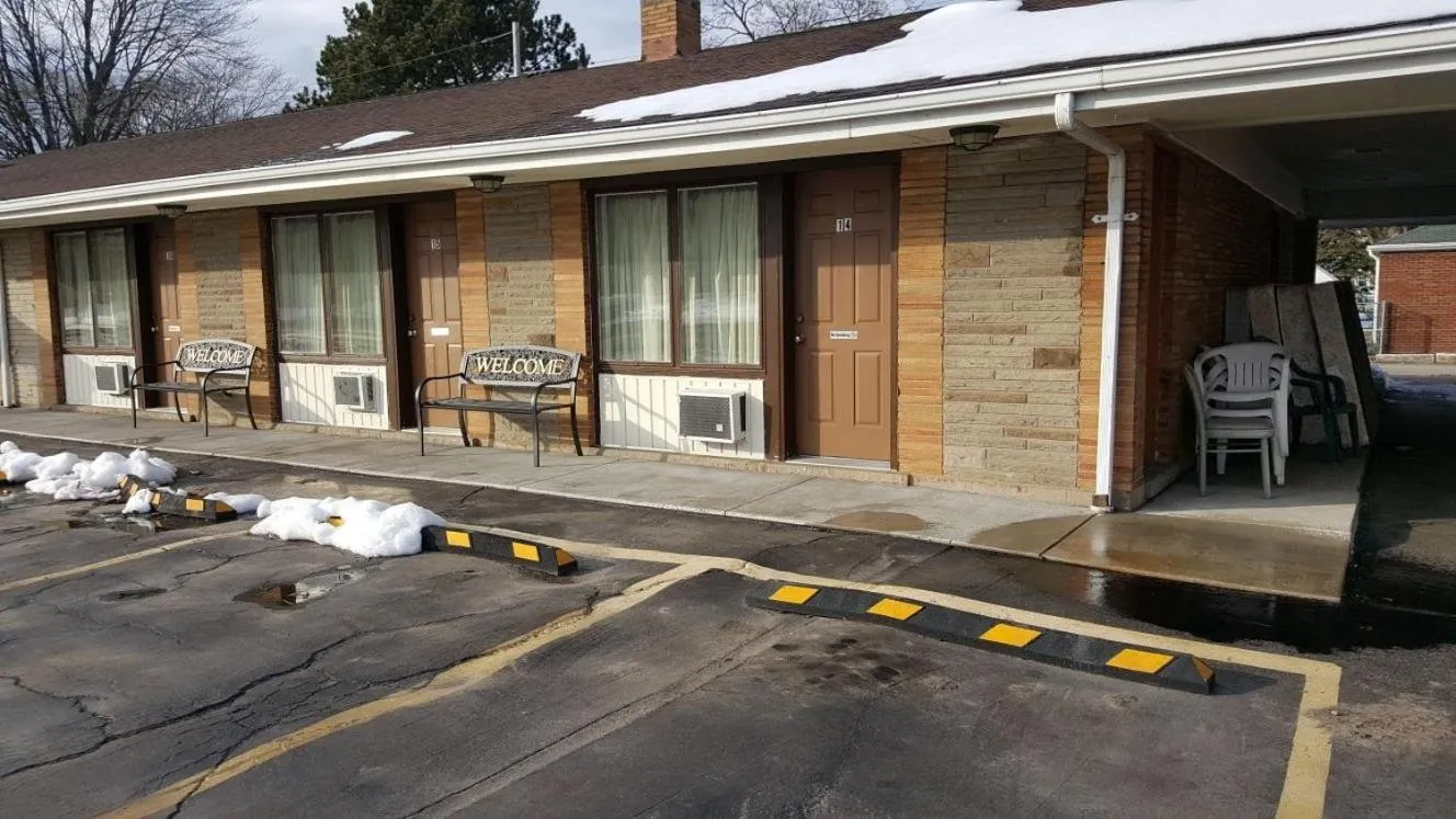 River Inn by Niagara Falls