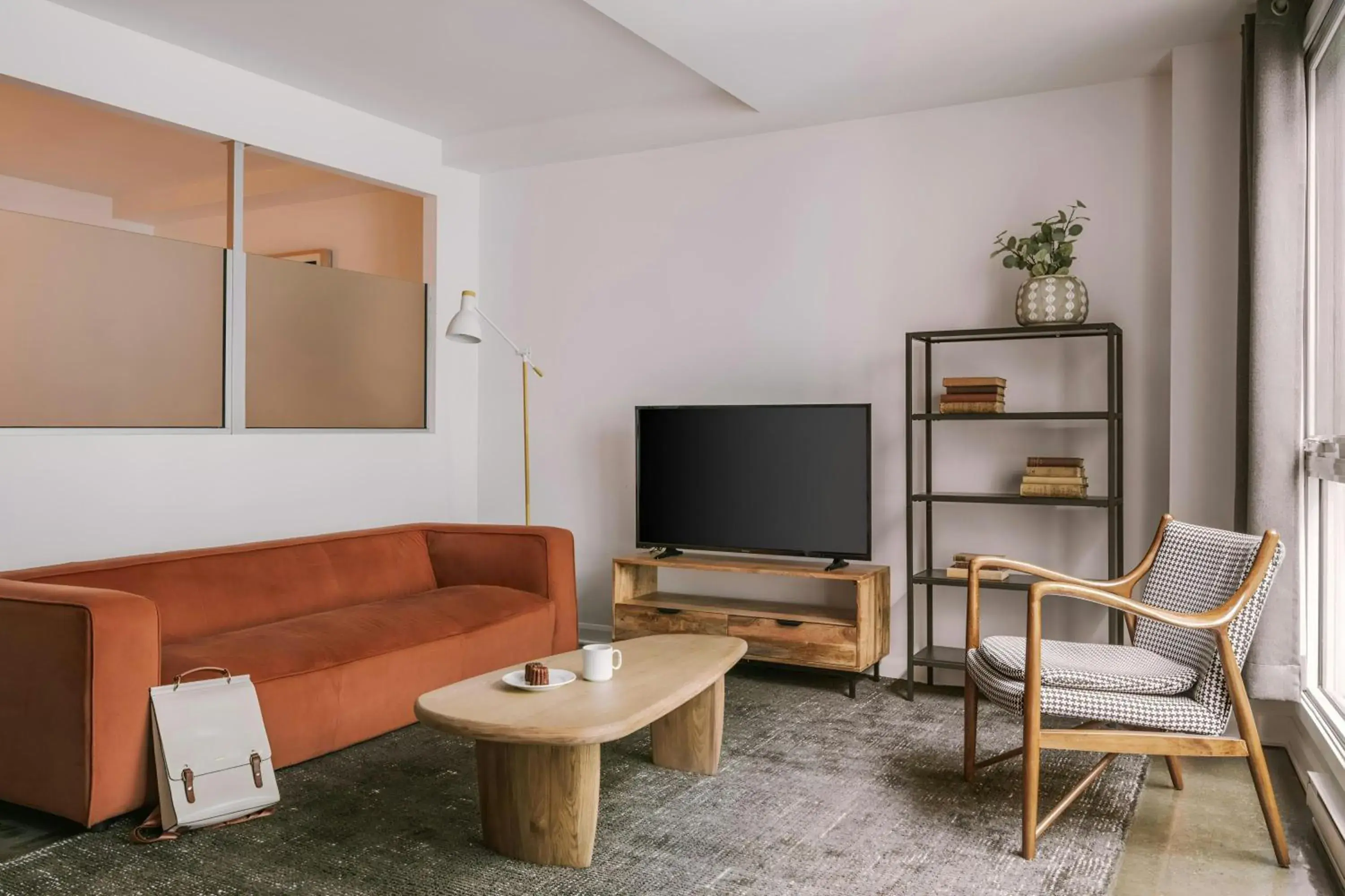 Two-Bedroom Apartment with Two Queen Beds in Sonder by Marriott Bonvoy Penny Lane Apartments Old Montreal Two-Bedroom Apartment with Two Queen Beds in Sonder by Marriott Bonvoy Penny Lane Apartments Old Montreal