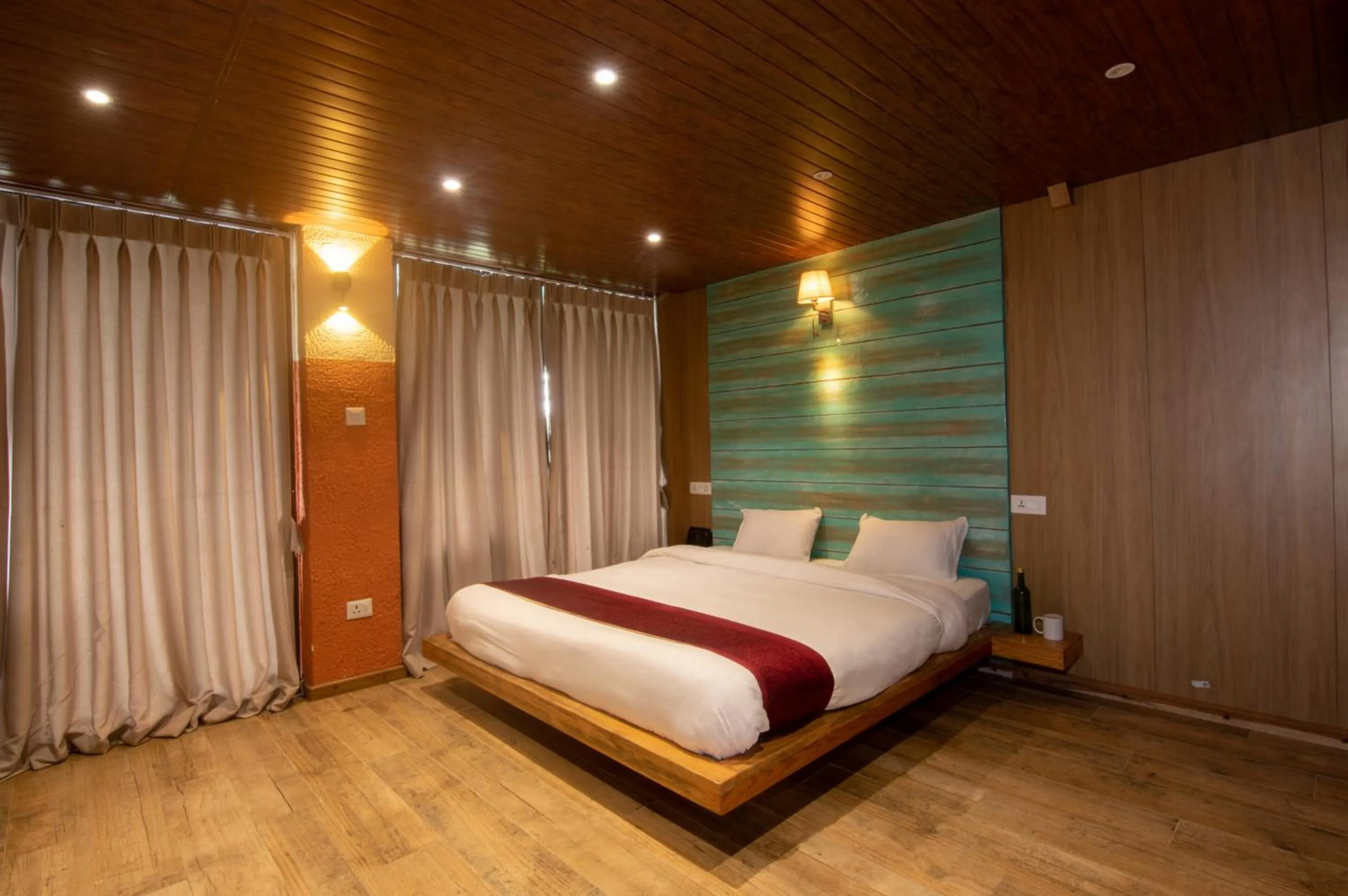 Bed in Everest Manla Resort
