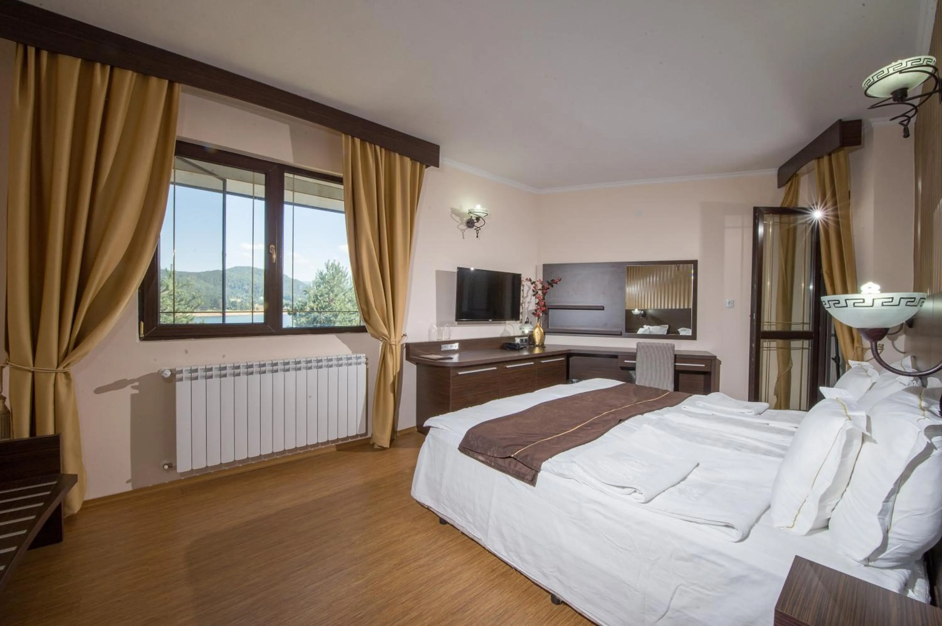 Bathroom in Family Hotel Hebar