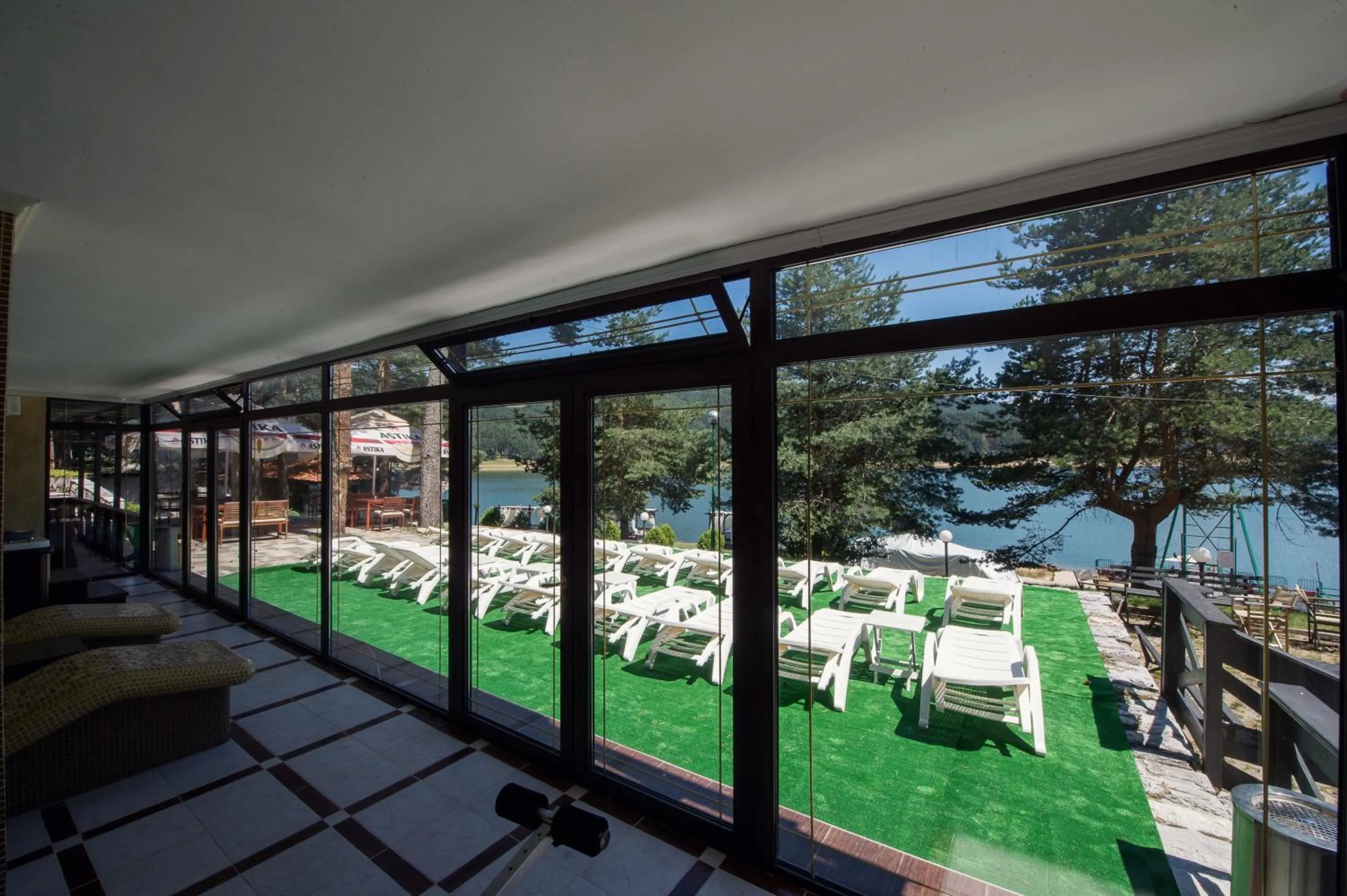 Area and facilities in Family Hotel Hebar