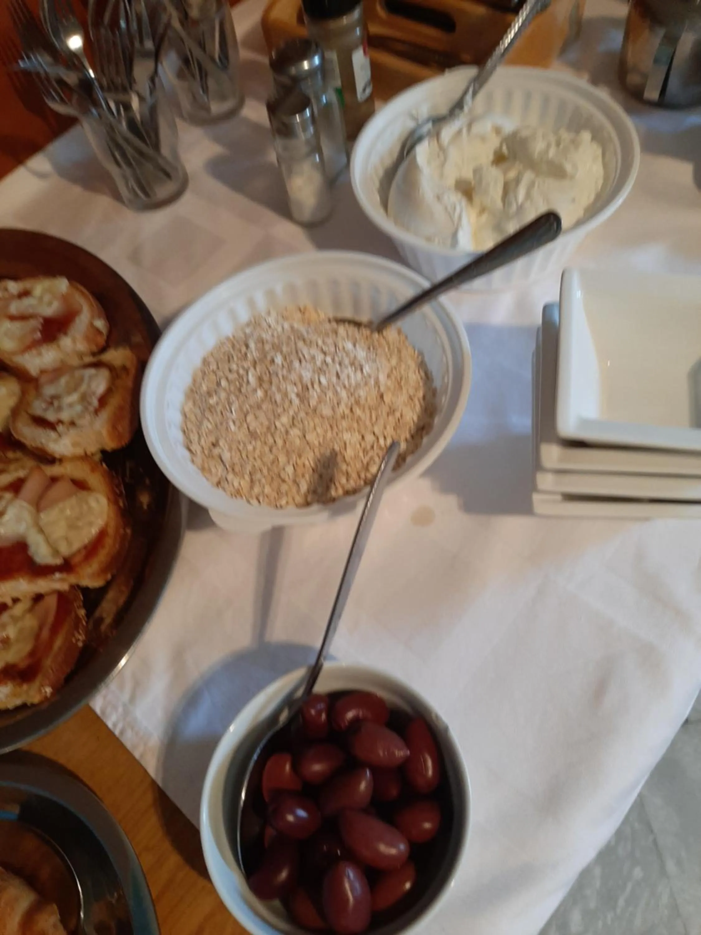 Buffet breakfast in Ostria