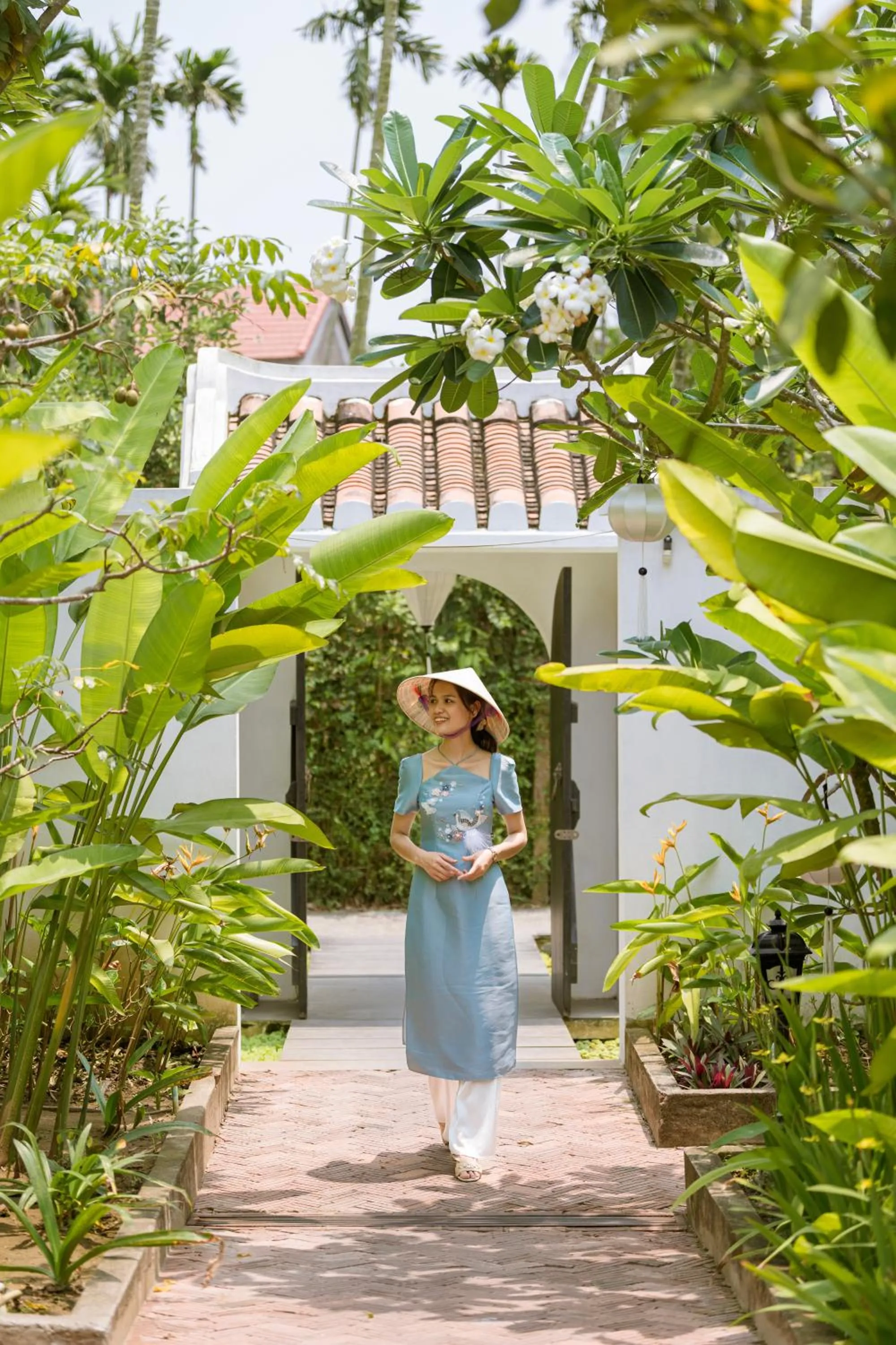 People in Nghé Garden Resort Hội An
