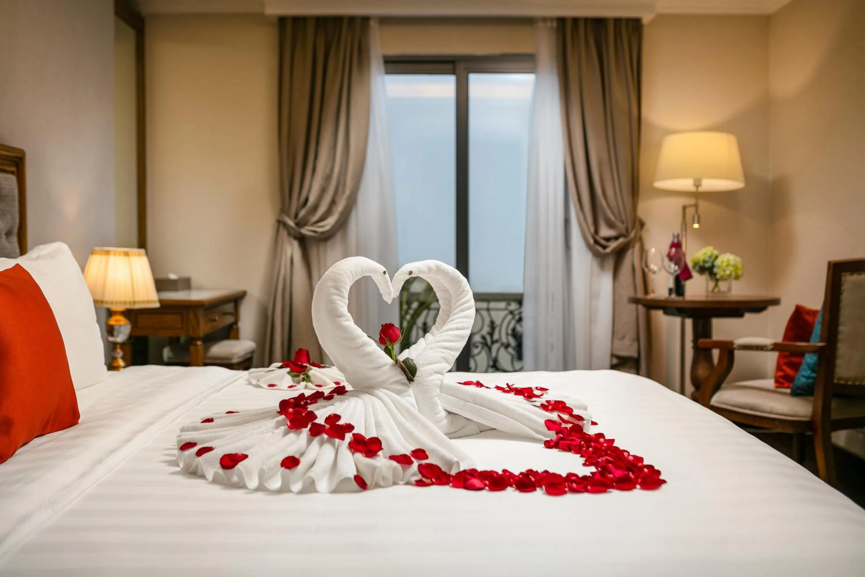 Bed in Hanoi Dalvostro Valentino Hotel & Spa