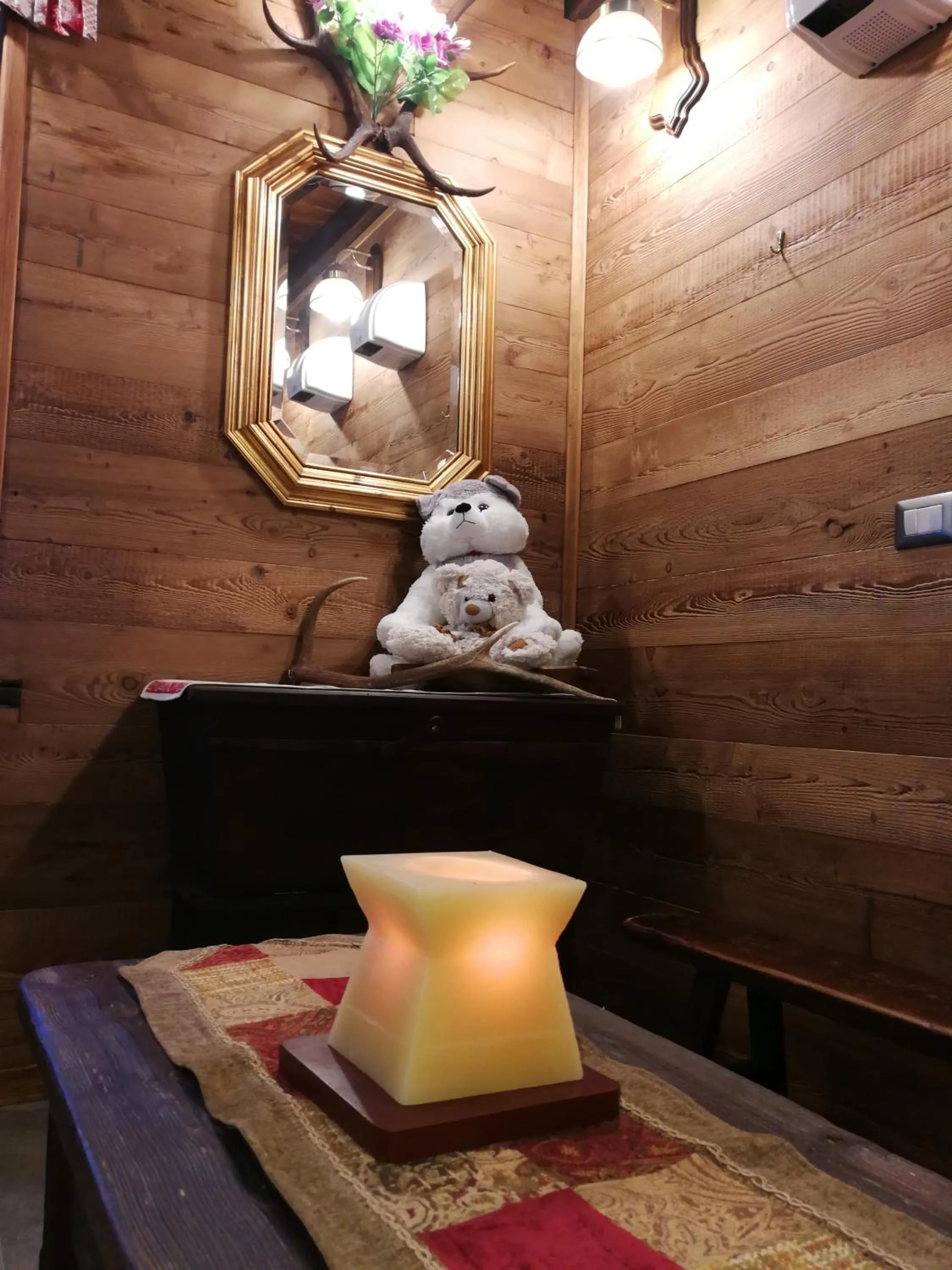 Decorative detail in Hotel Edelweiss & SPA