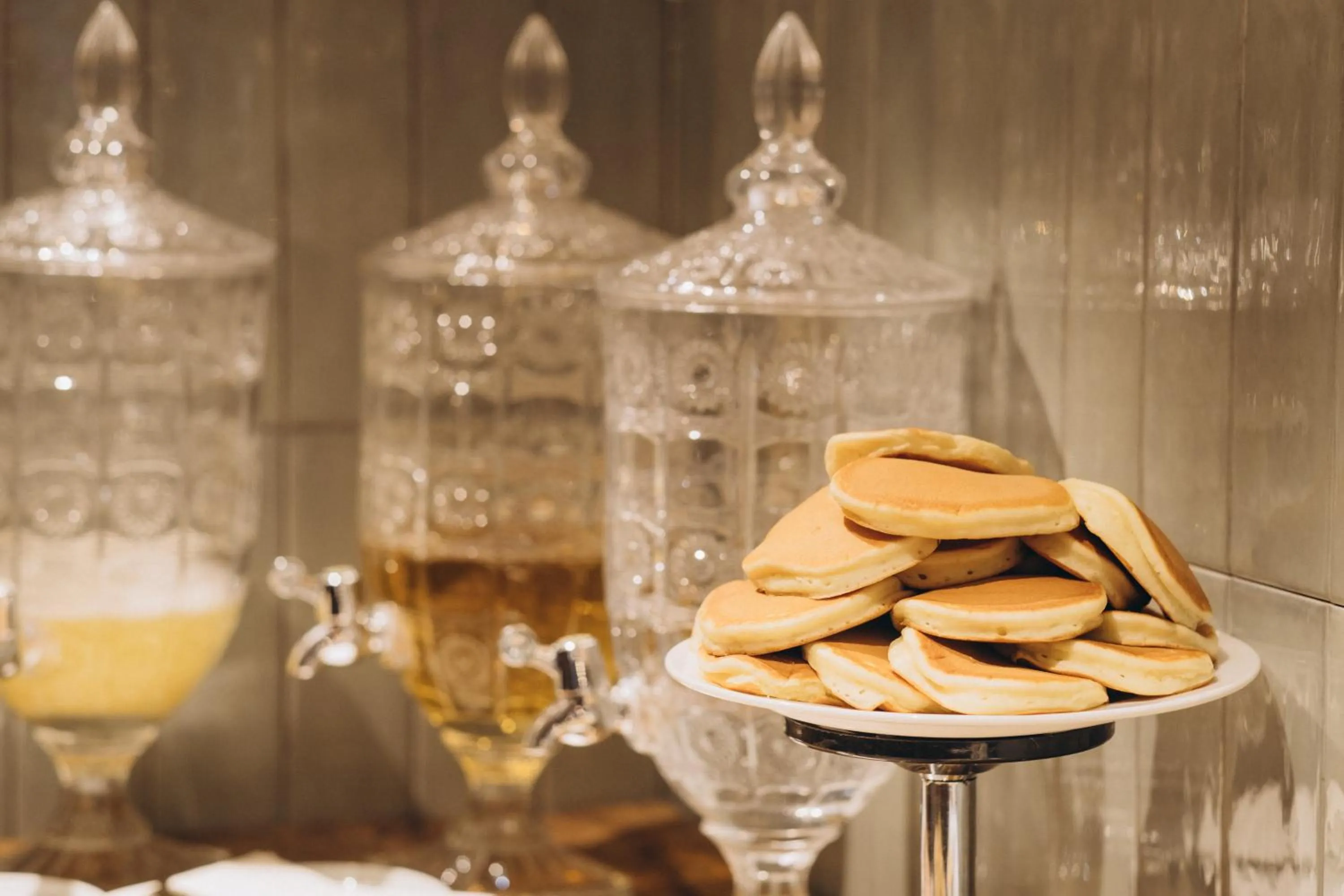 Food and drinks in Costé Hotel