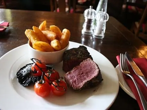 Dining area in The Angel in Wootton Bassett